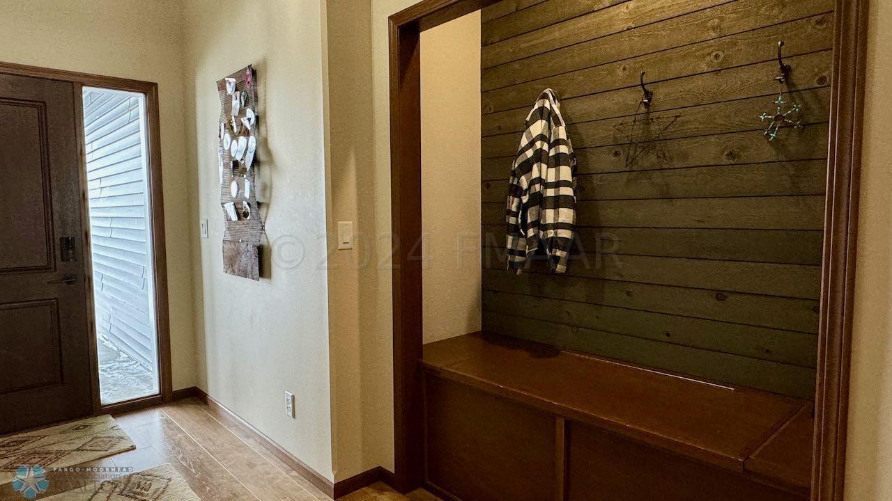 (12) Front Entry Bench