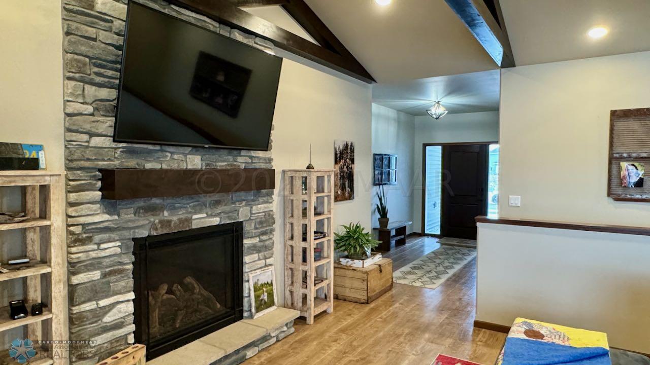 (20) Fireplace to Entry