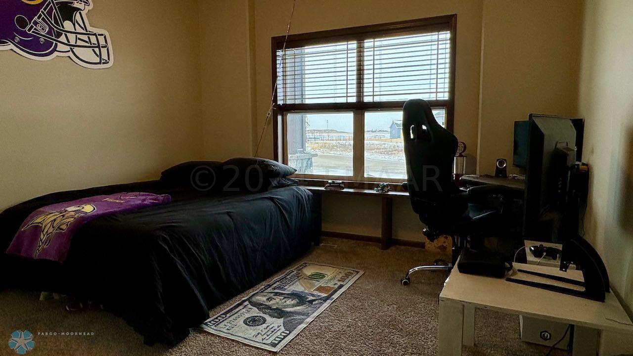 (55) Bedroom 3 on Main