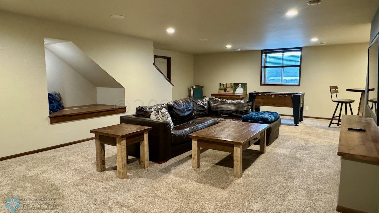 (62) Family Room