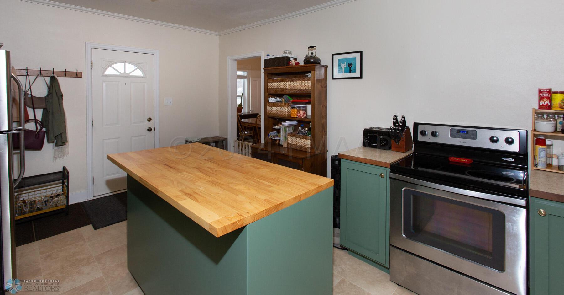 Kitchen/Back Entry