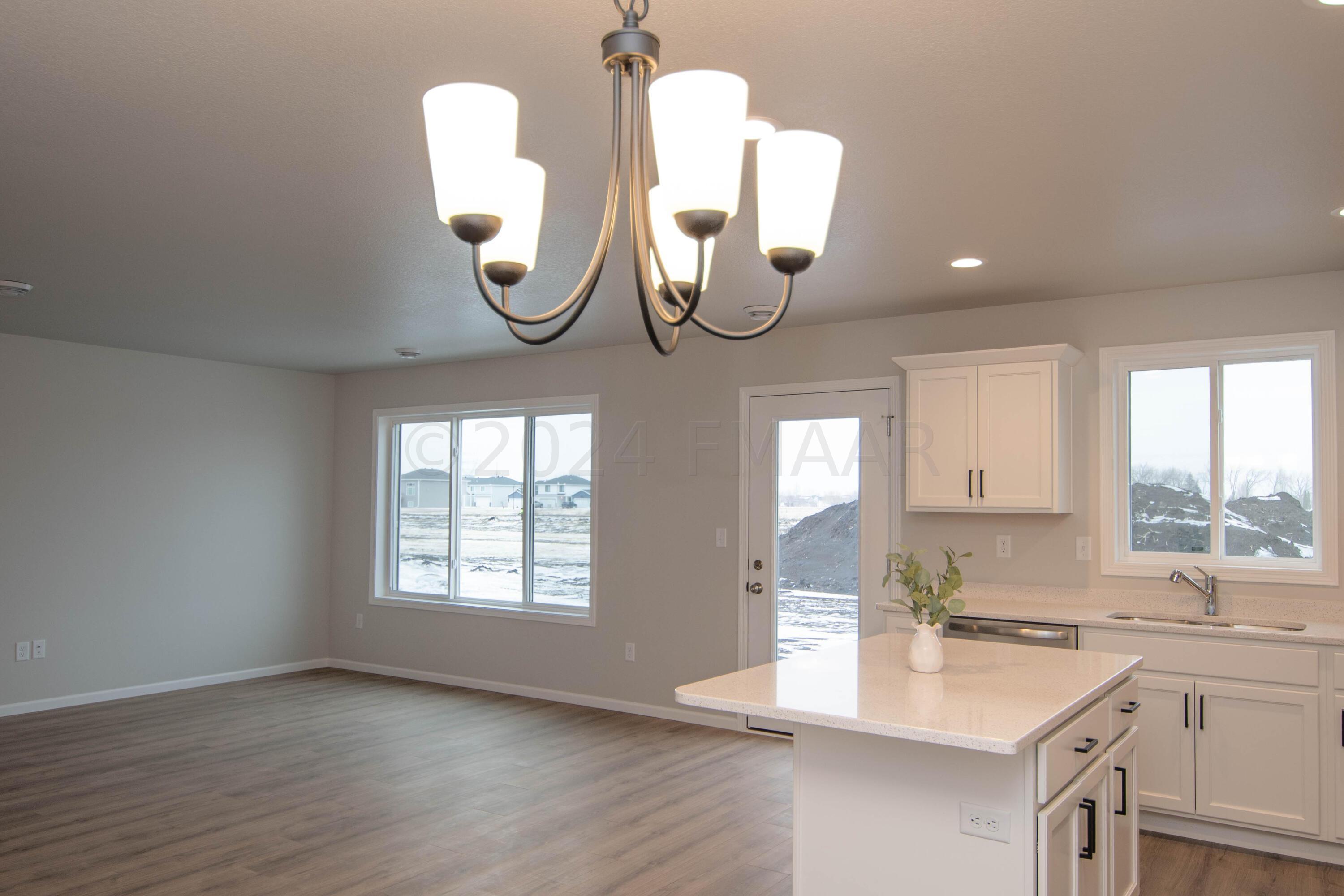 Kitchen/Living