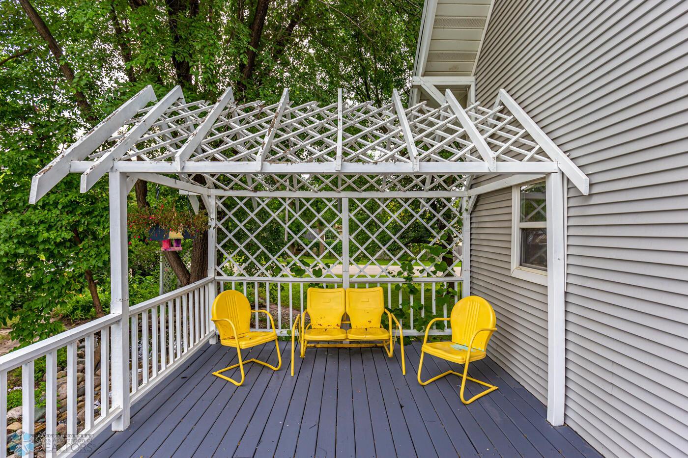 Deck