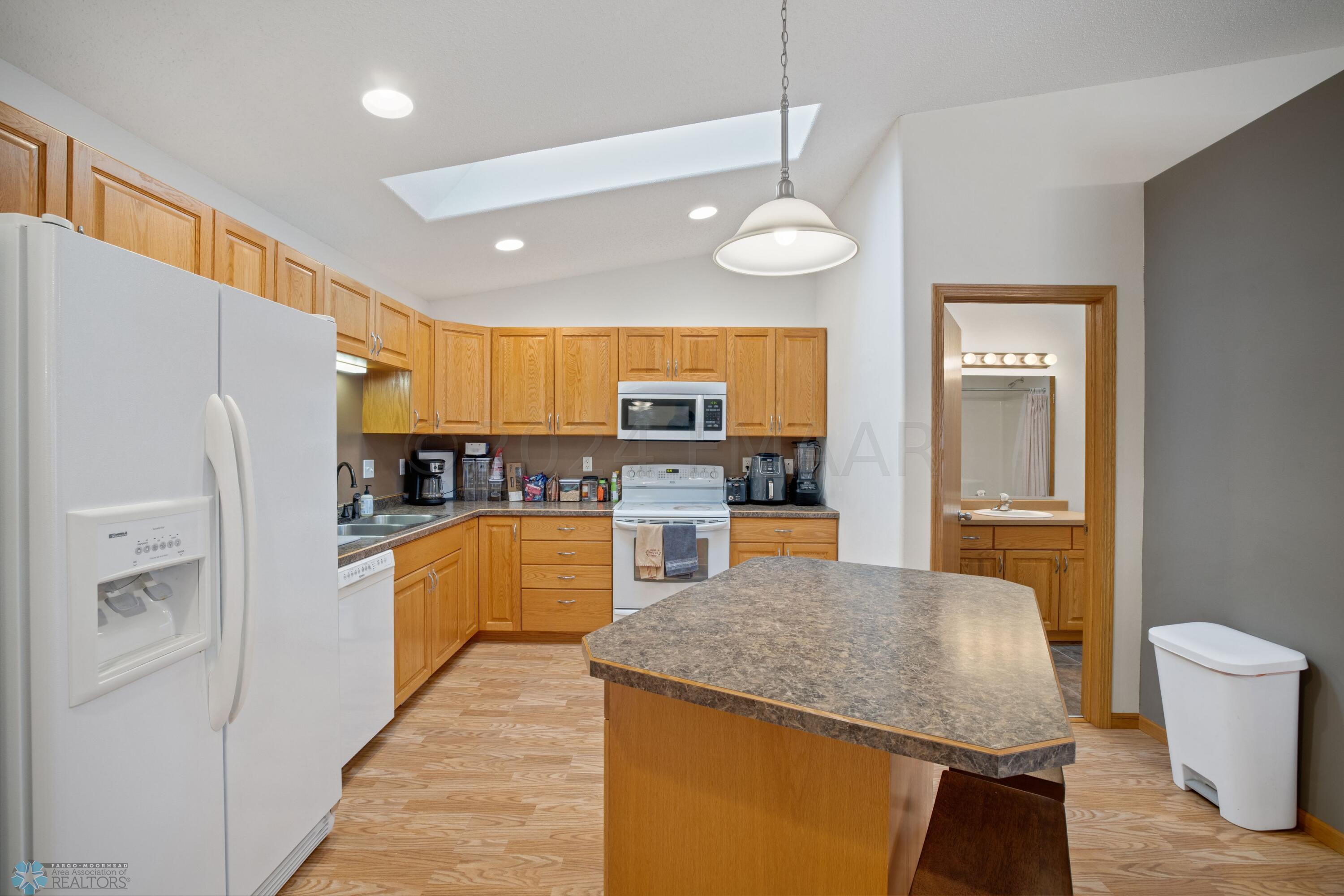 3414 Eagle Run Drive West Fargo, ND-4