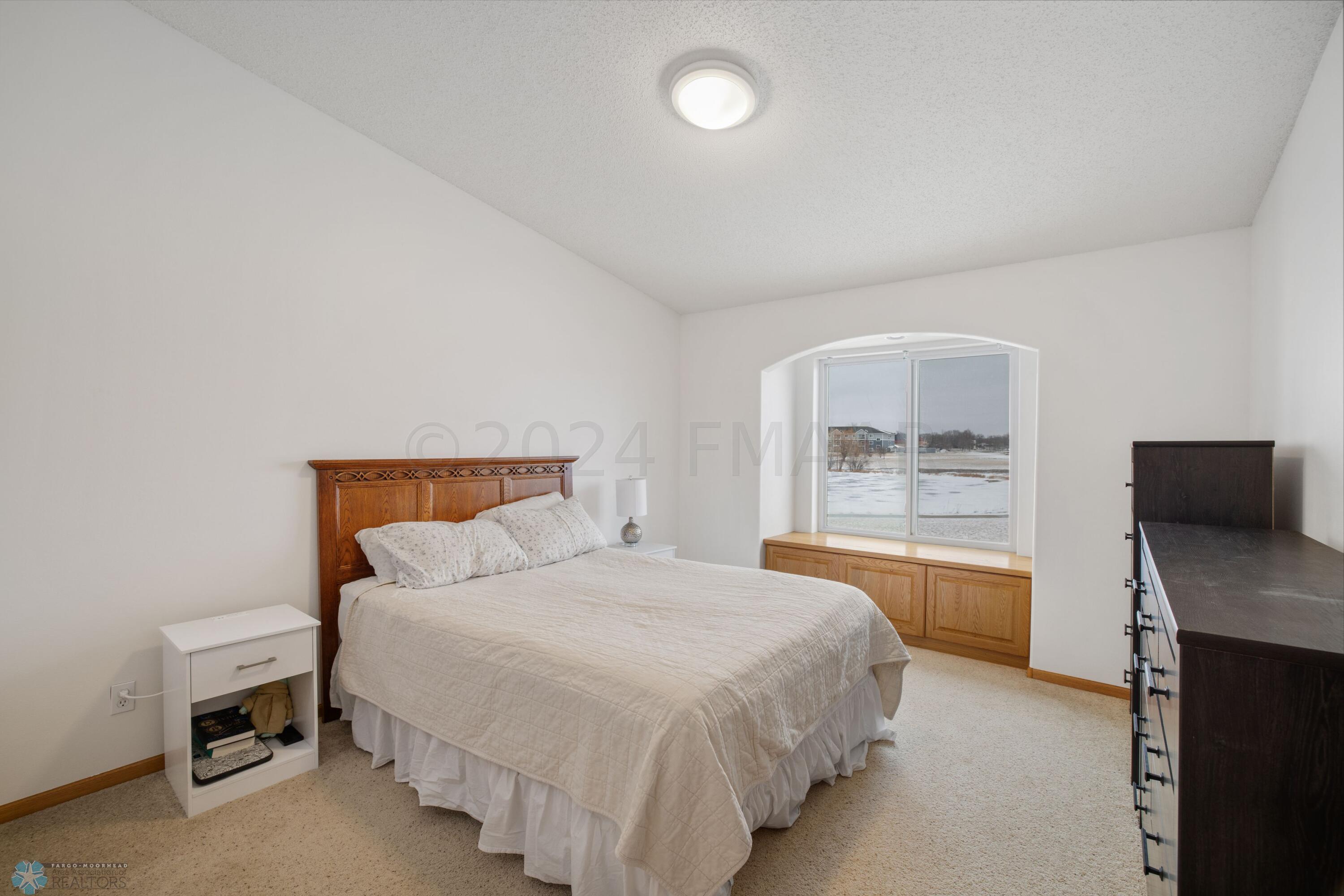 3414 Eagle Run Drive West Fargo, ND-8