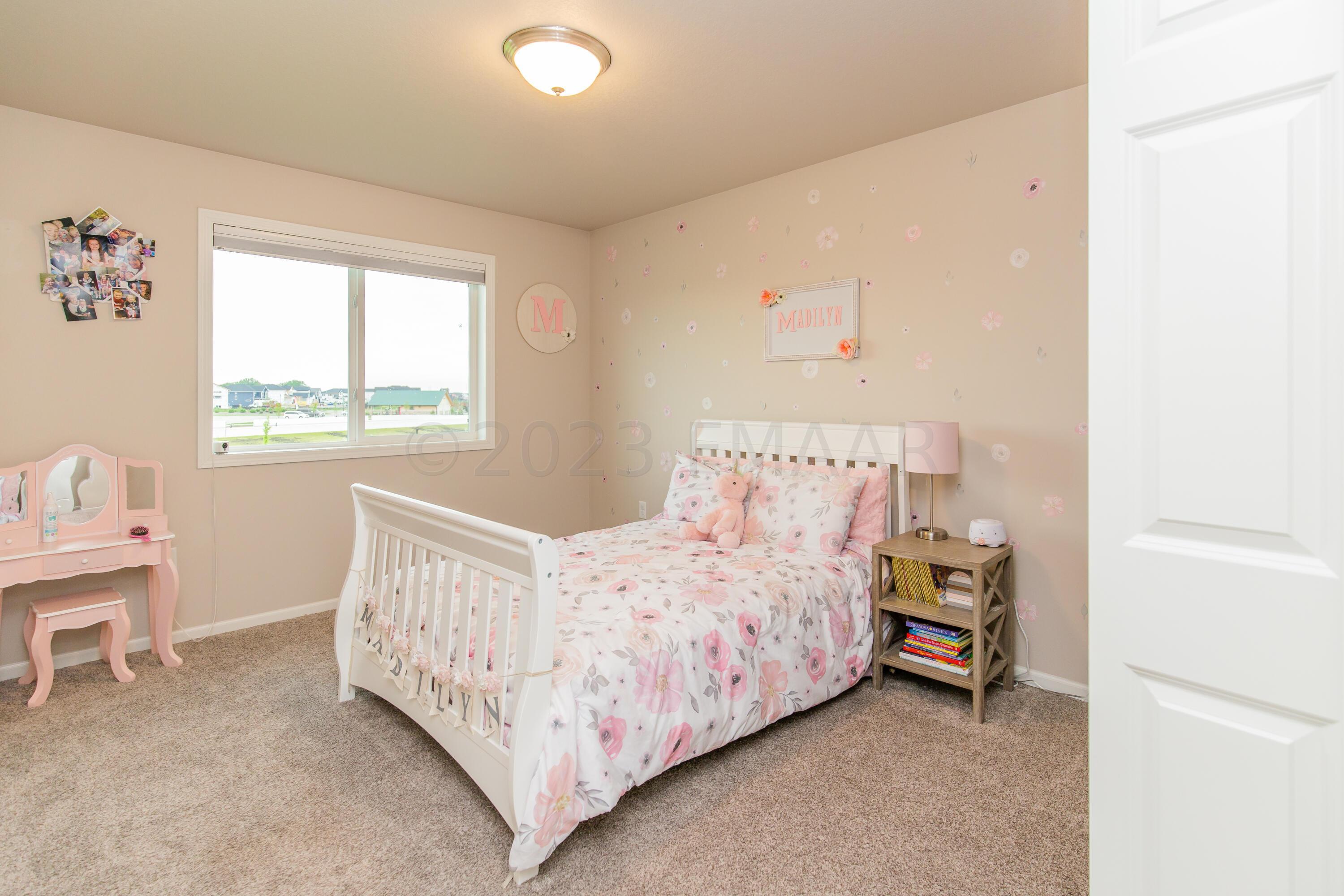 Upstairs Bedroom 2