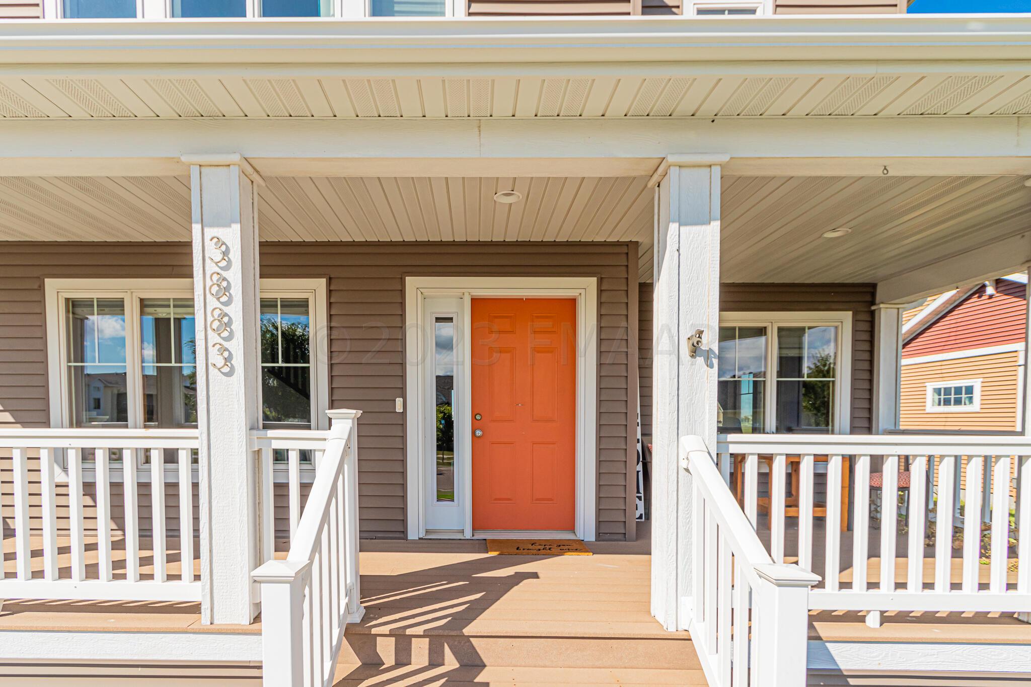 Exterior_3