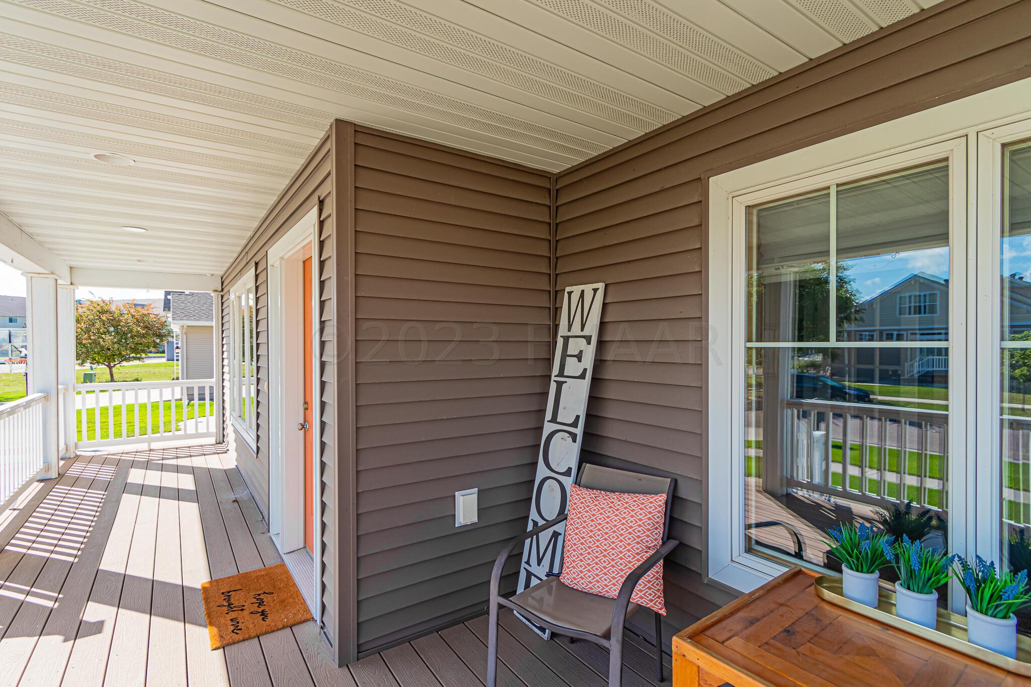 Exterior_4