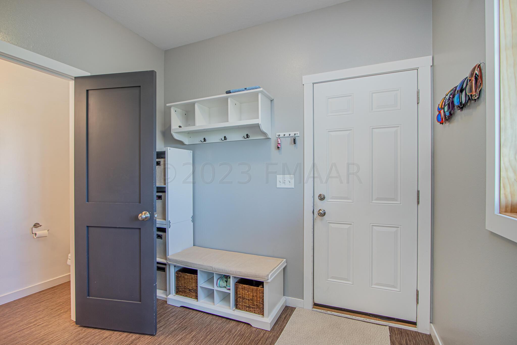 Mudroom_1