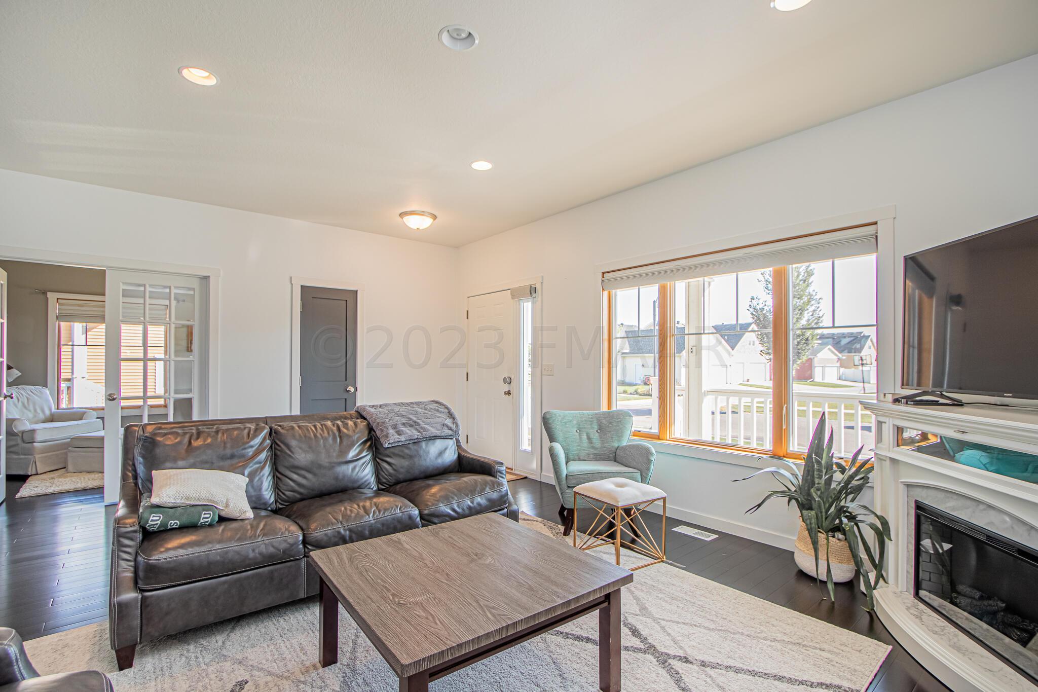 Living_Room_2