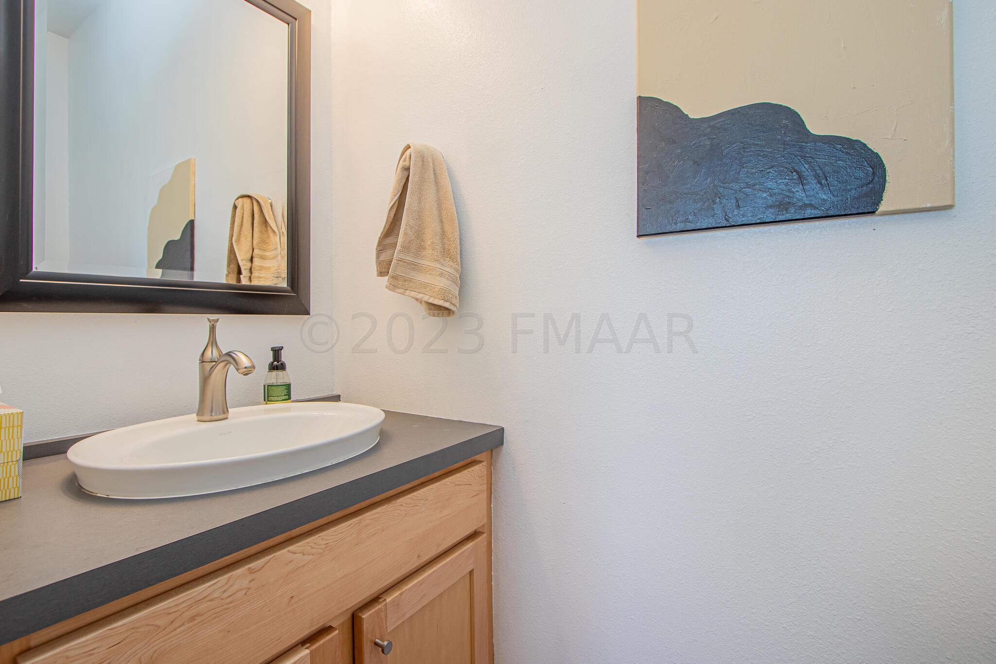 Main_Bathroom_1