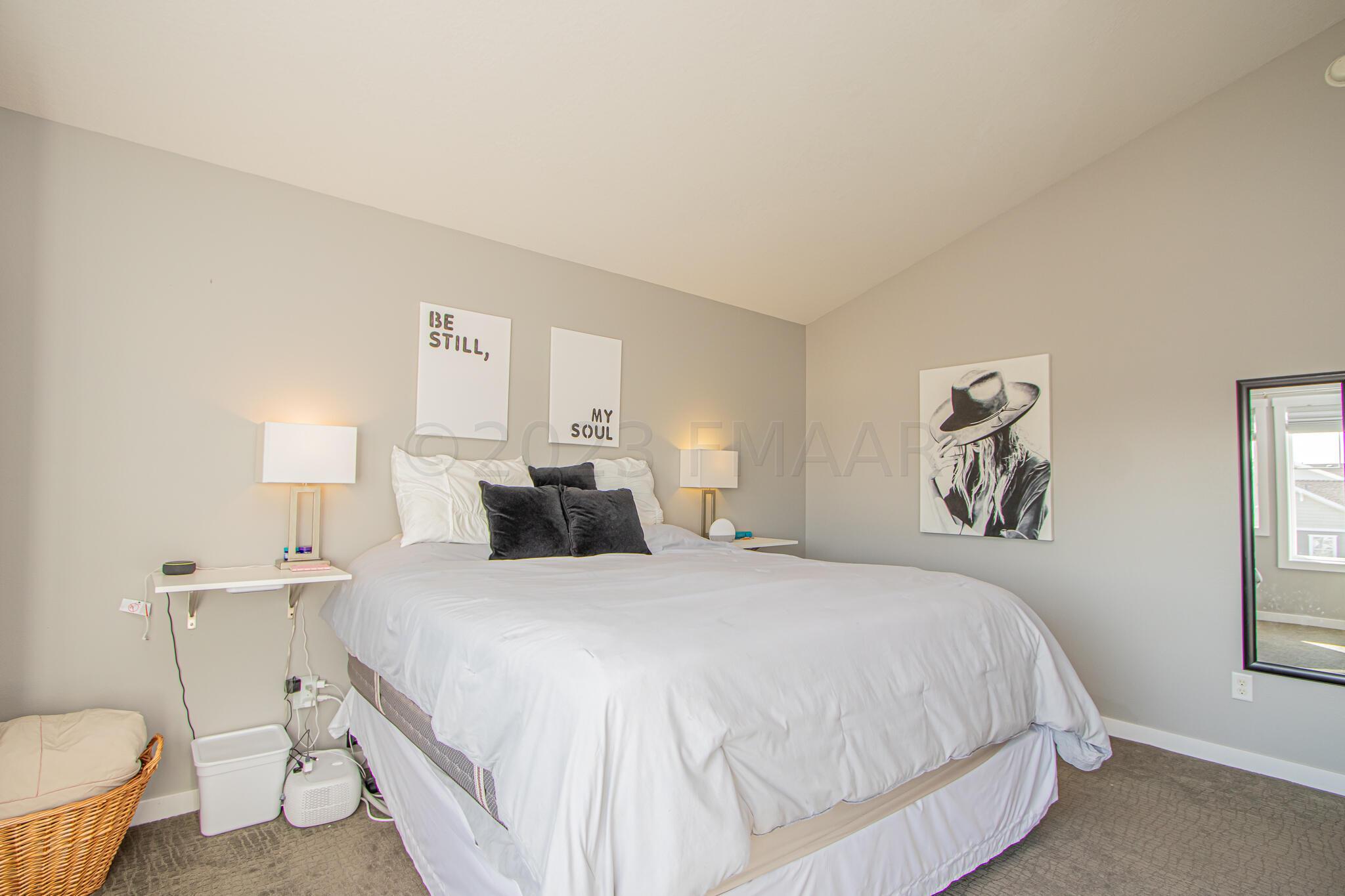 Master_Bedroom_3