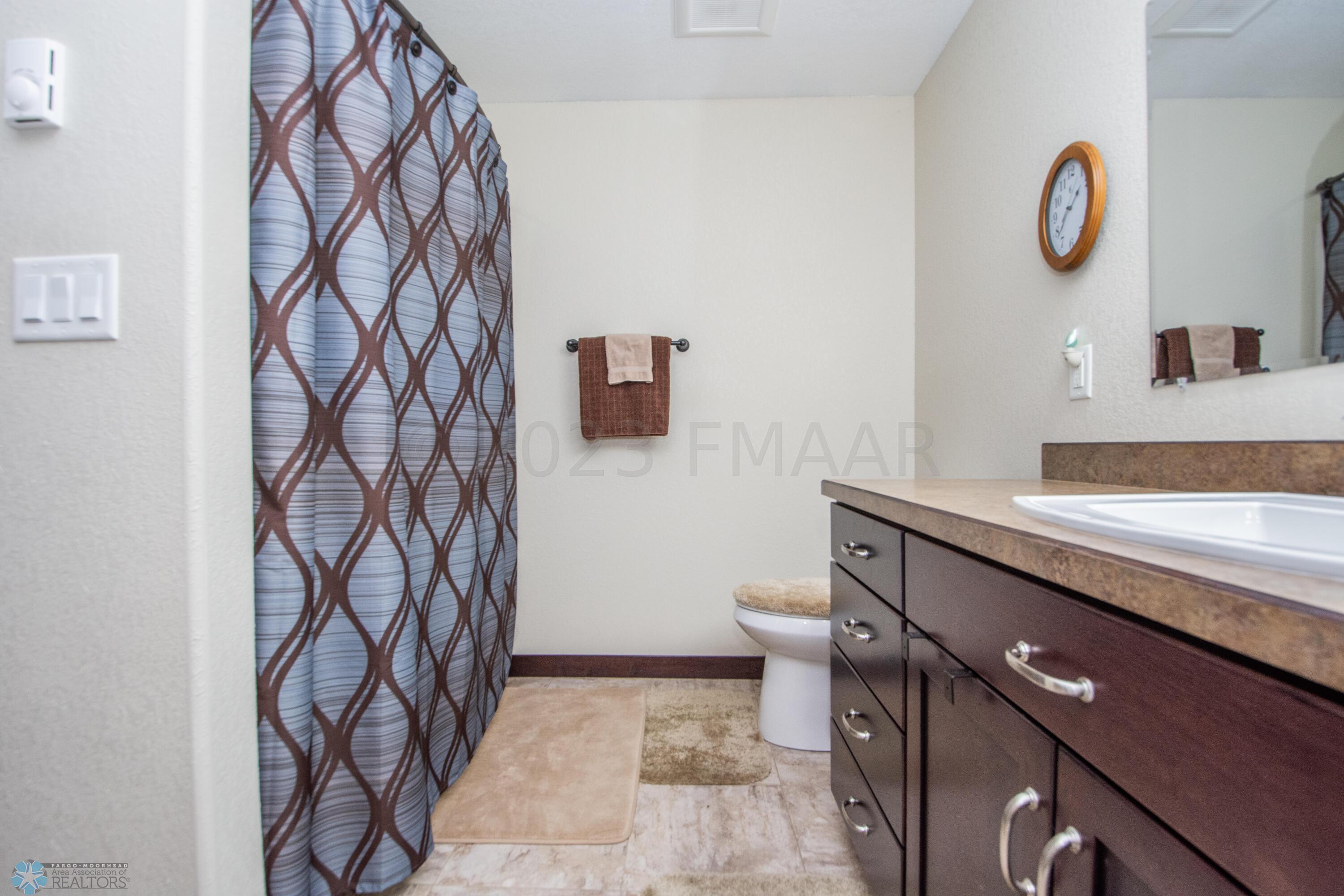 Full Basement Bath