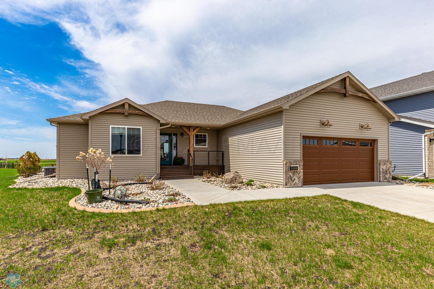 3 bed 2 bath rambler