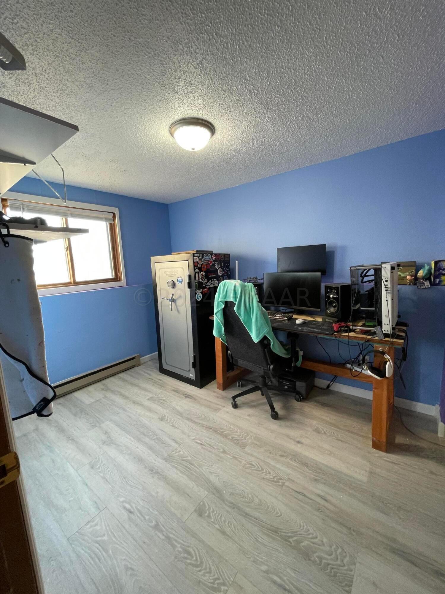 Second Bed/Office