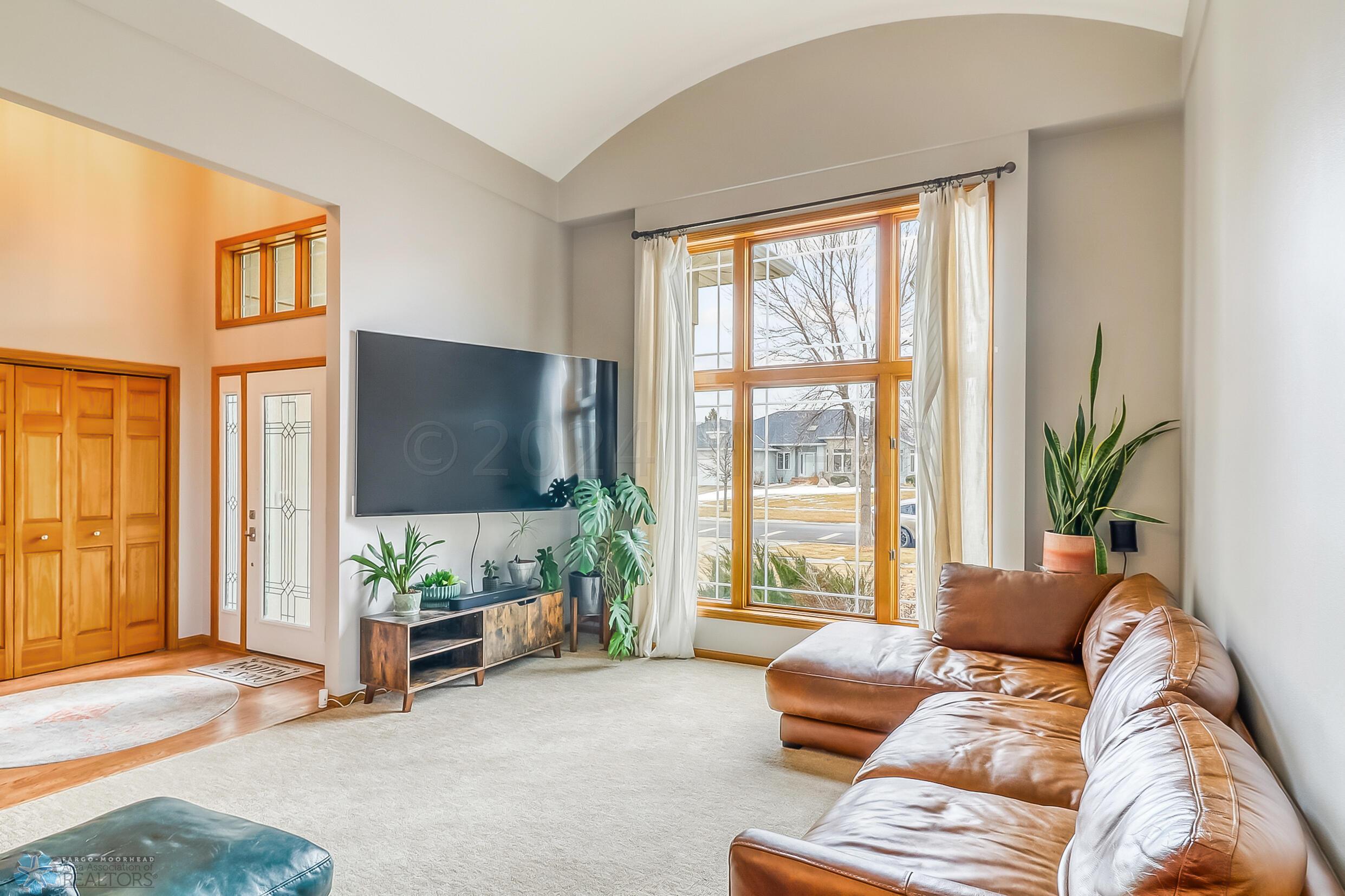 Familyroom1_2