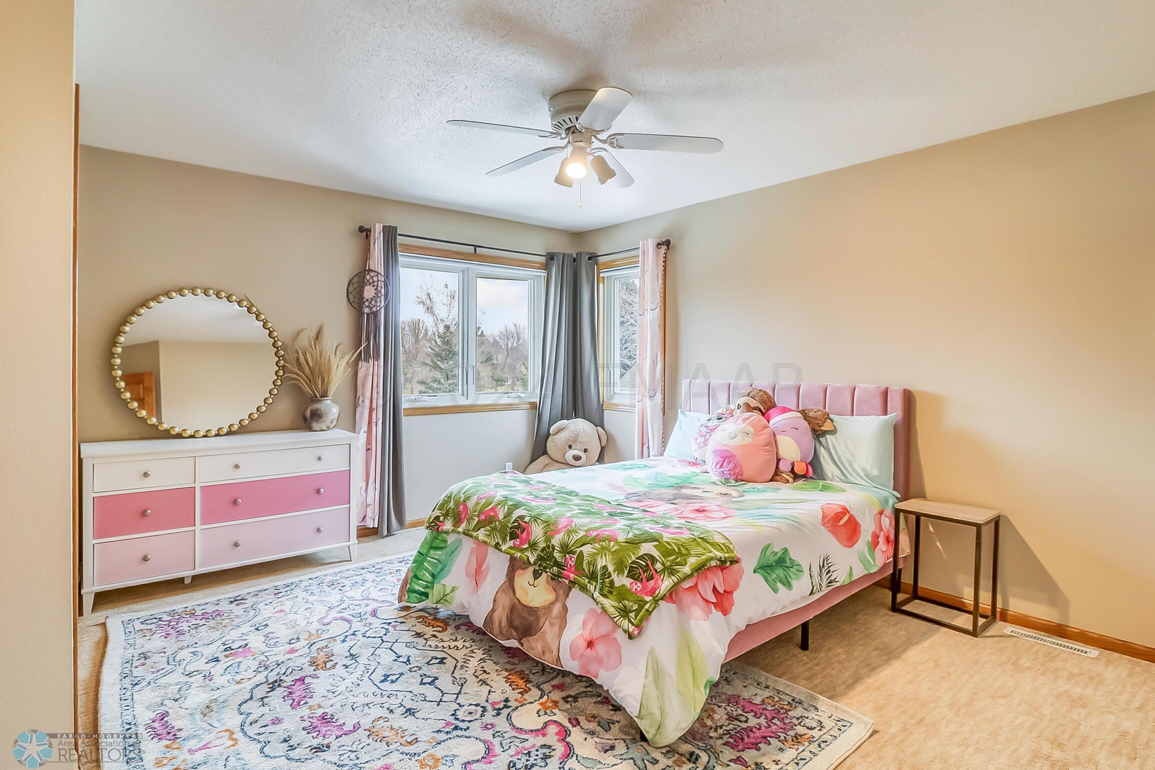 Upstairs Bedroom1_1