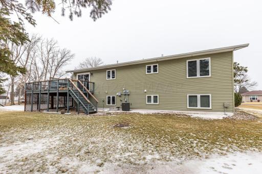 161 EVERGREEN Circle, Kindred, ND 58051