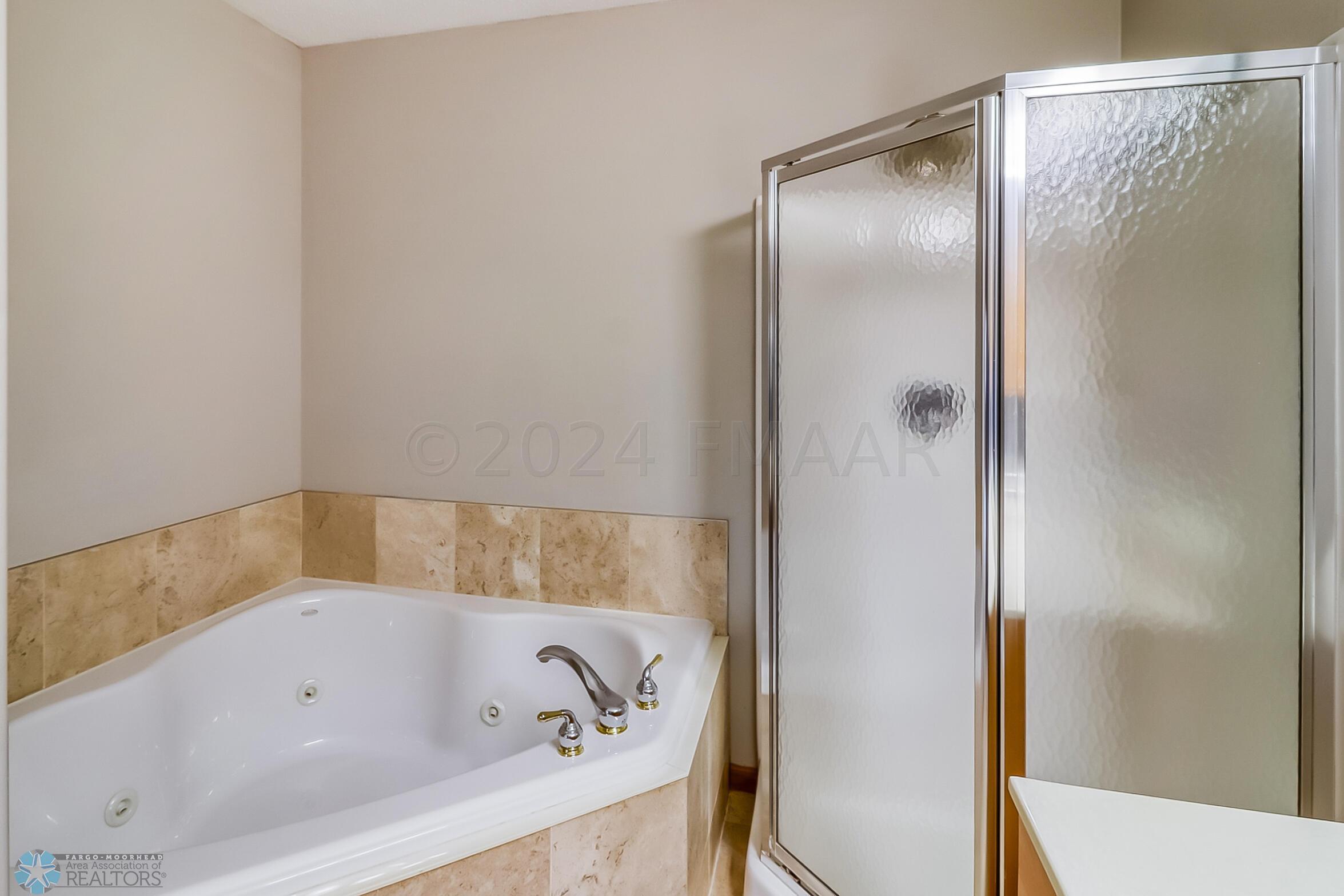 Upstairs_Primary Bathroom1_2