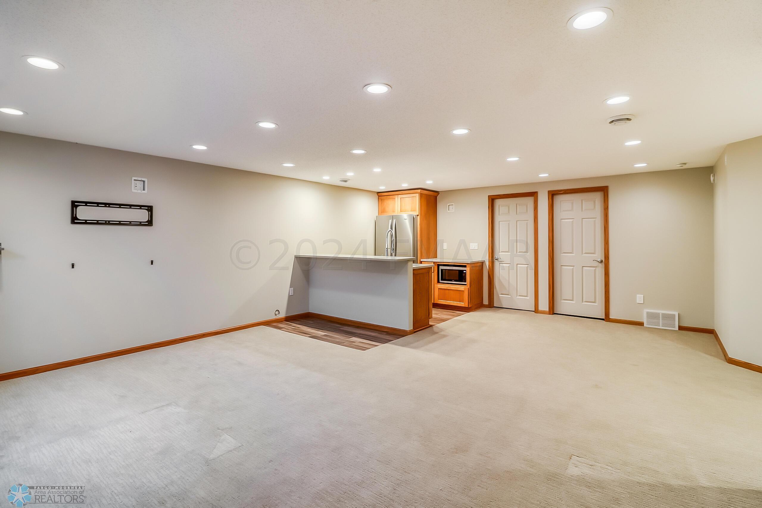 Basement1_1