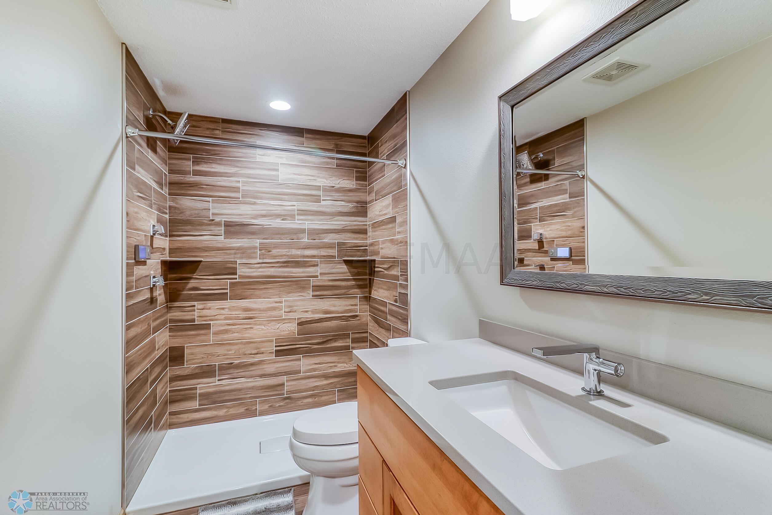 Basement Bathroom1_1