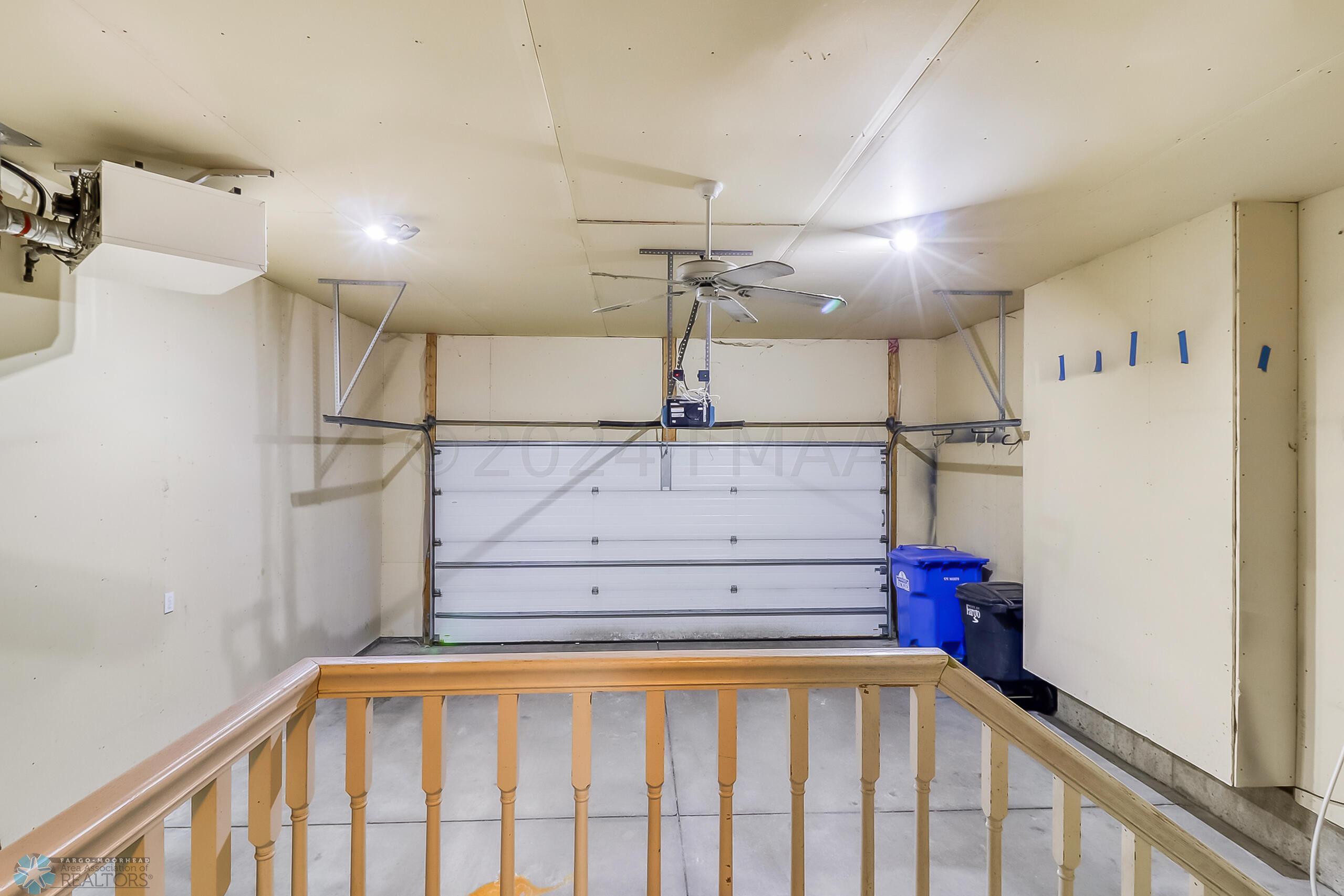 Garage1_2