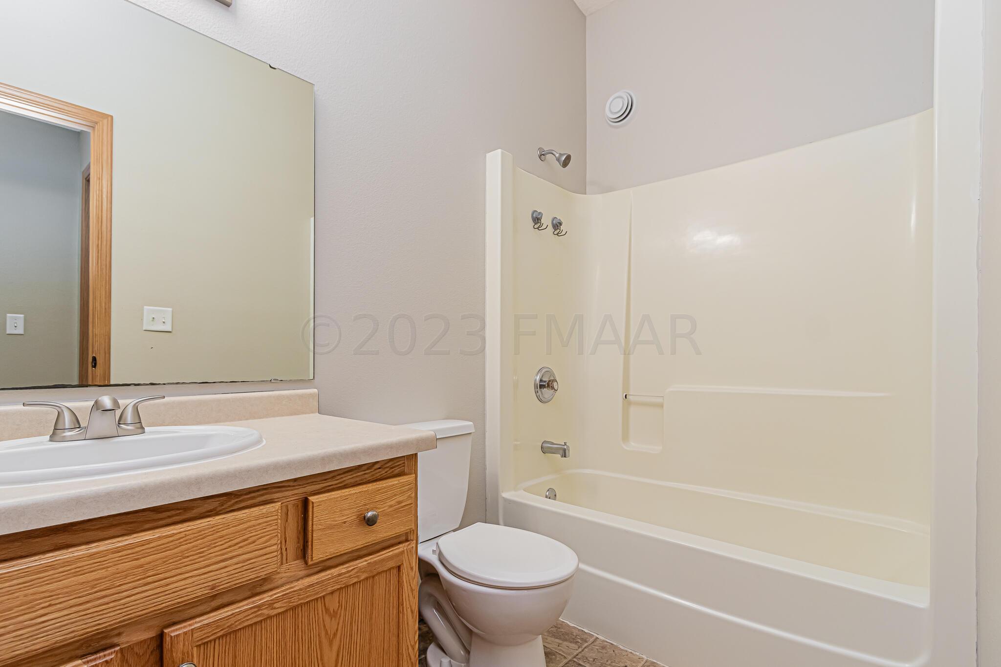 6151 23rd St S, Fargo, ND 58104-22