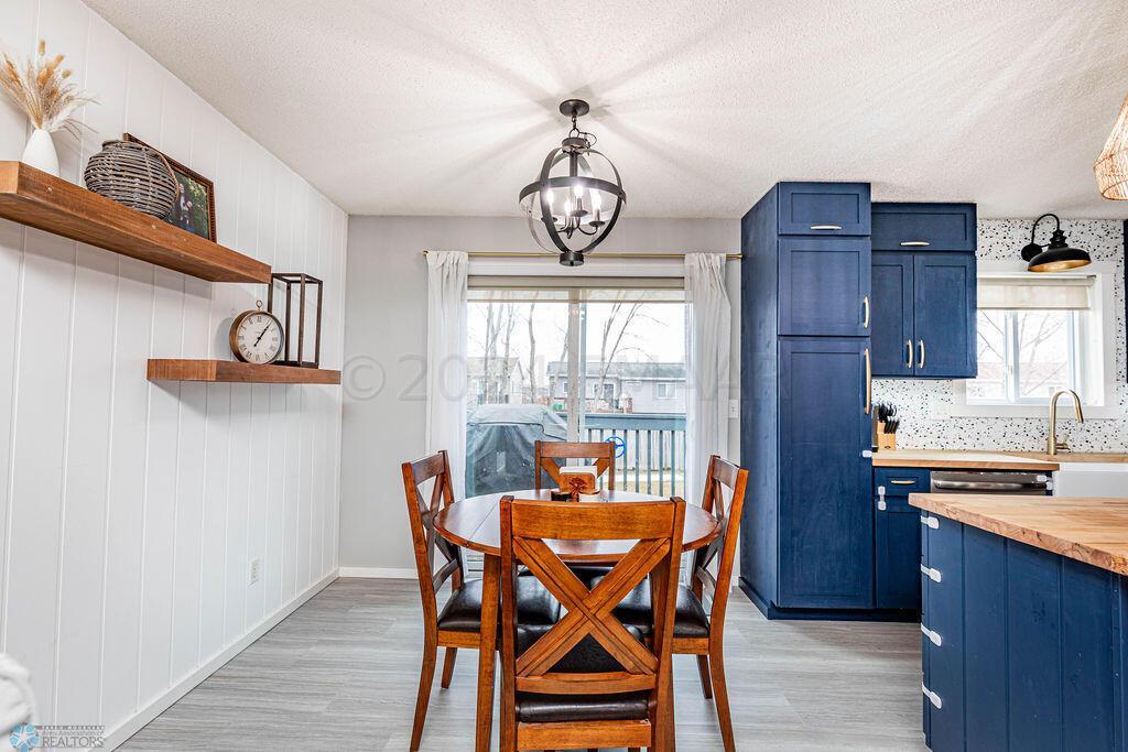 Dining Area Access to Deck