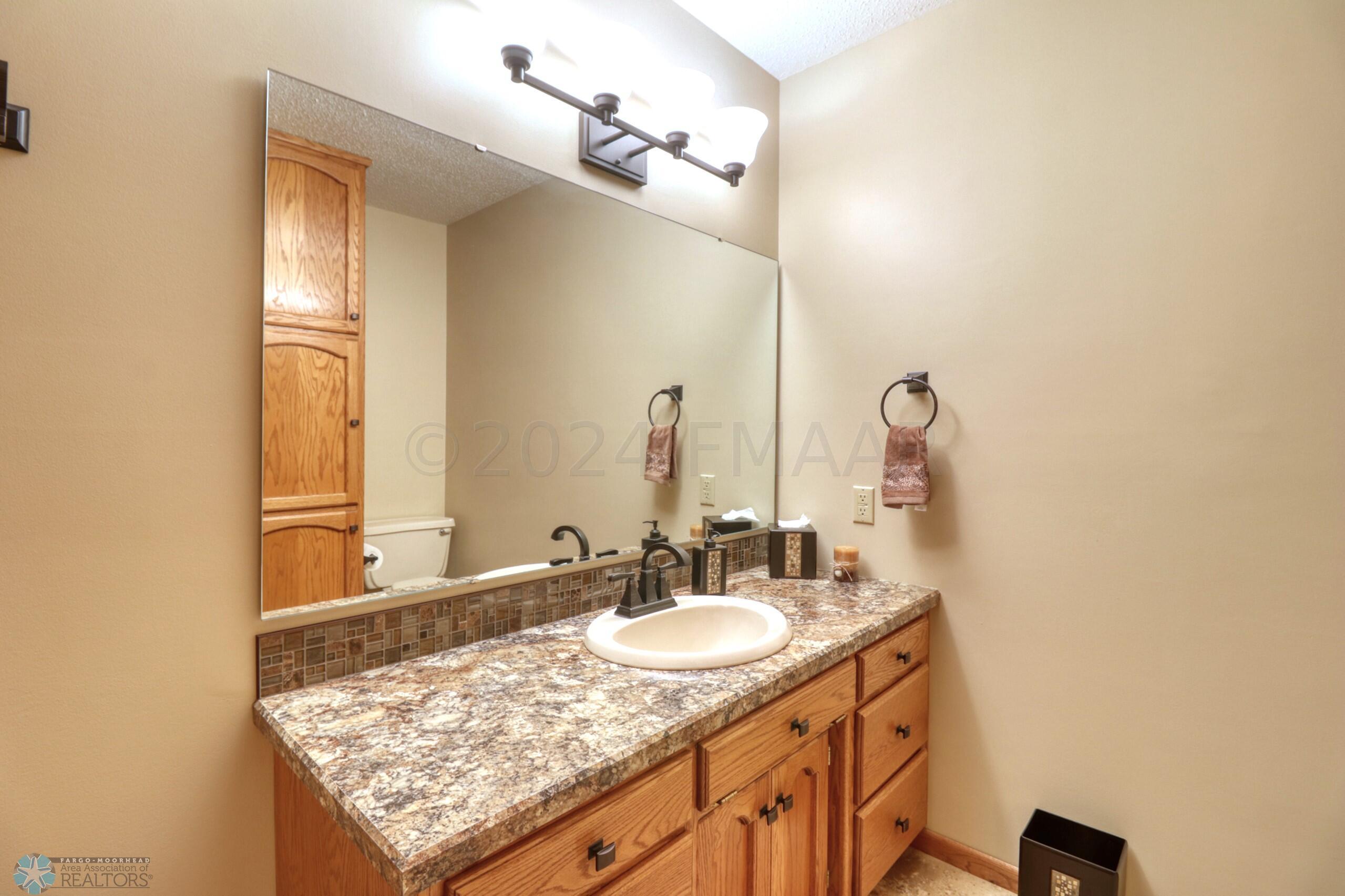 Bathroom1_