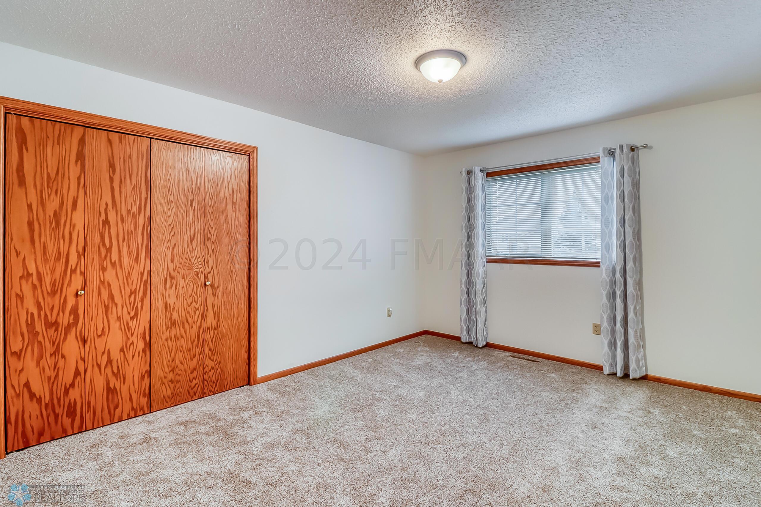 Bedroom2_1