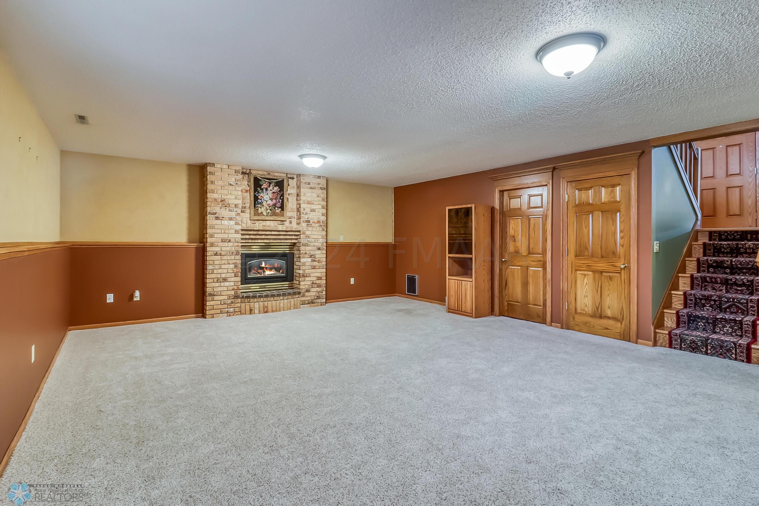 Basement Familyroom1_0