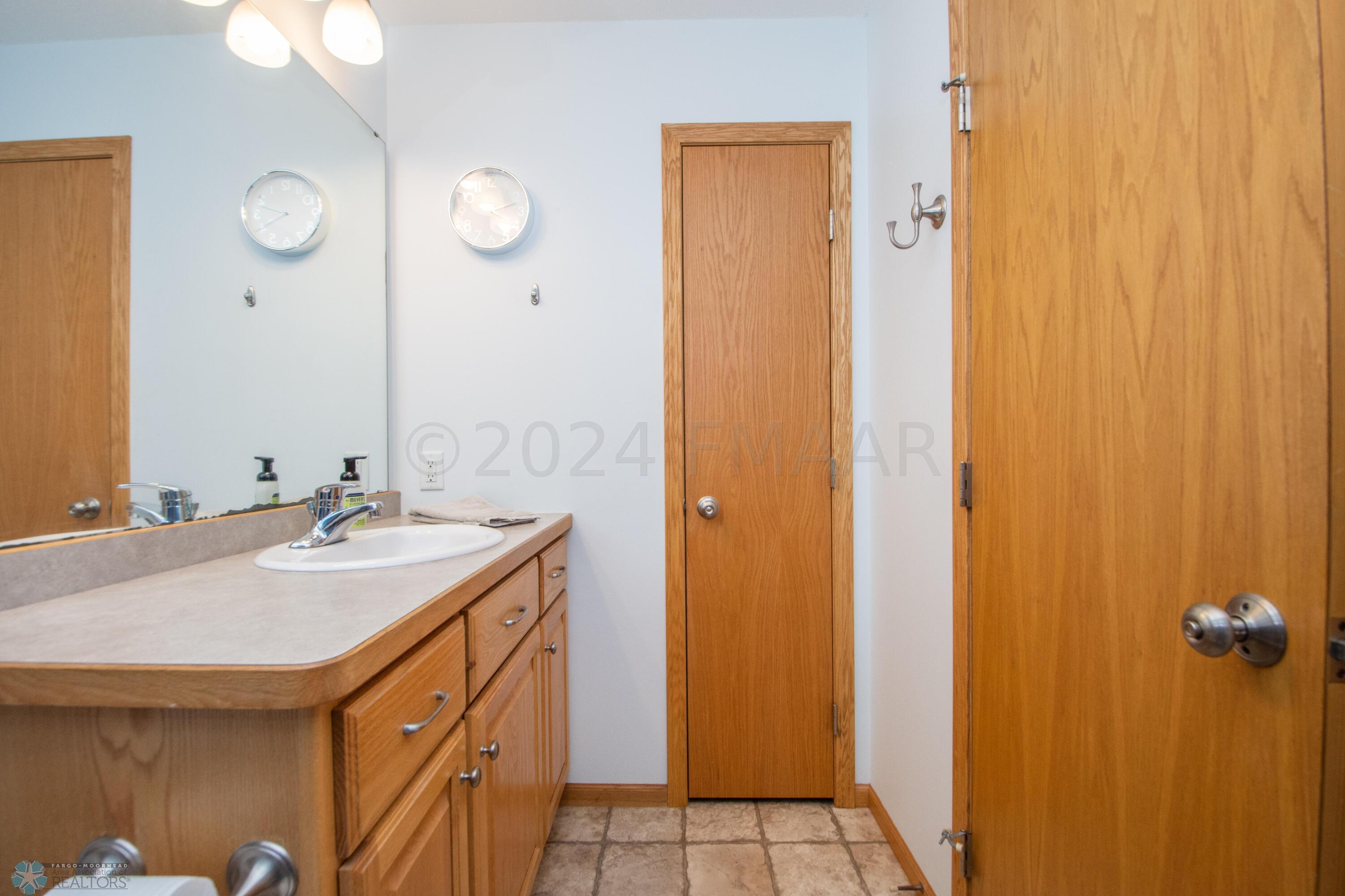 Primary Suite Bathroom