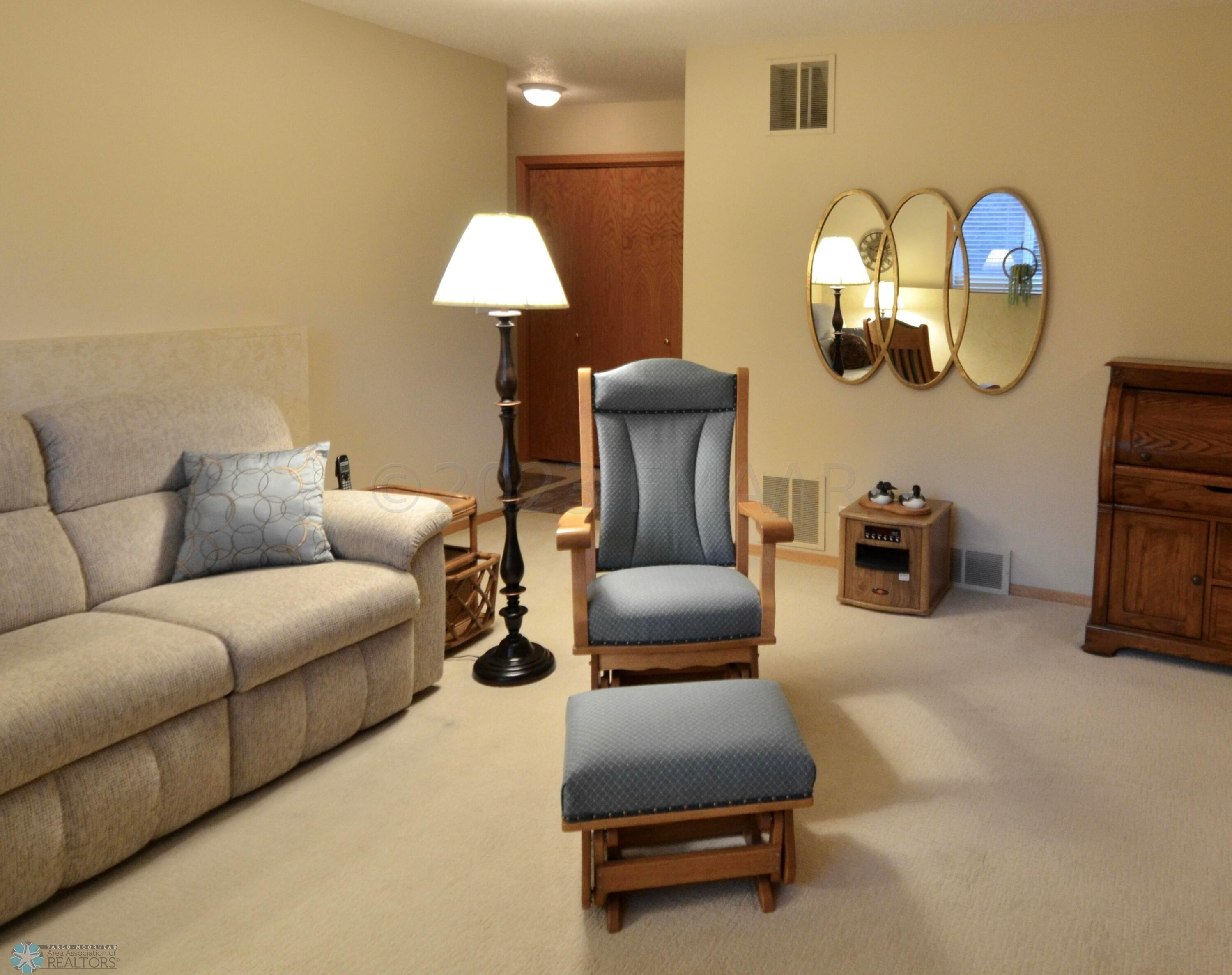 Familhy Room