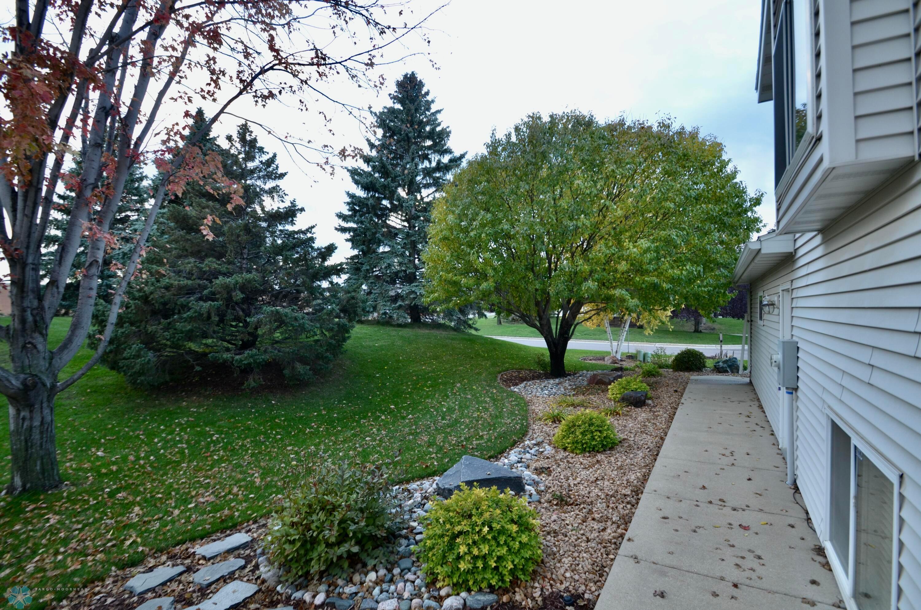 Side Landscaping
