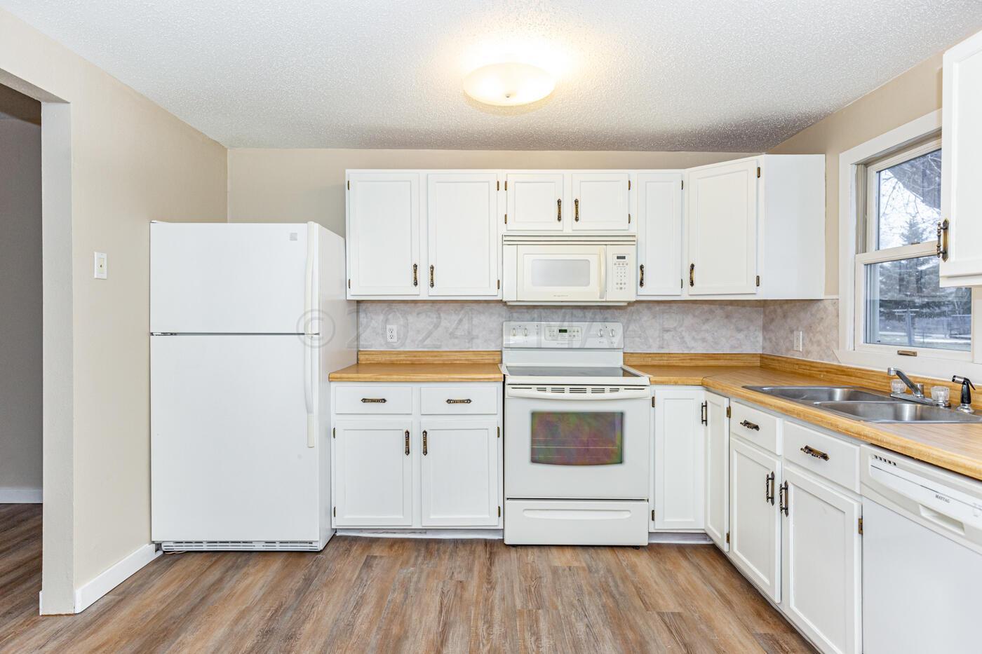 Kitchen2