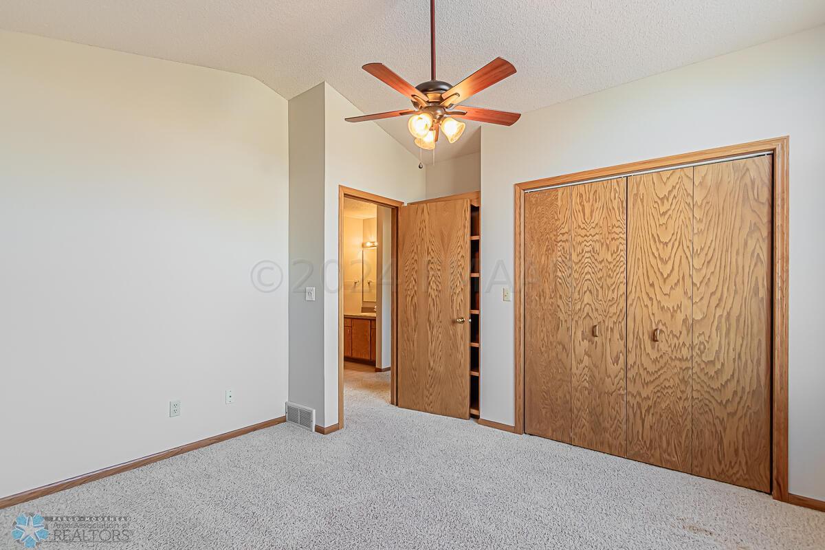 2908 38 1_2 Ave S, Fargo, ND-32