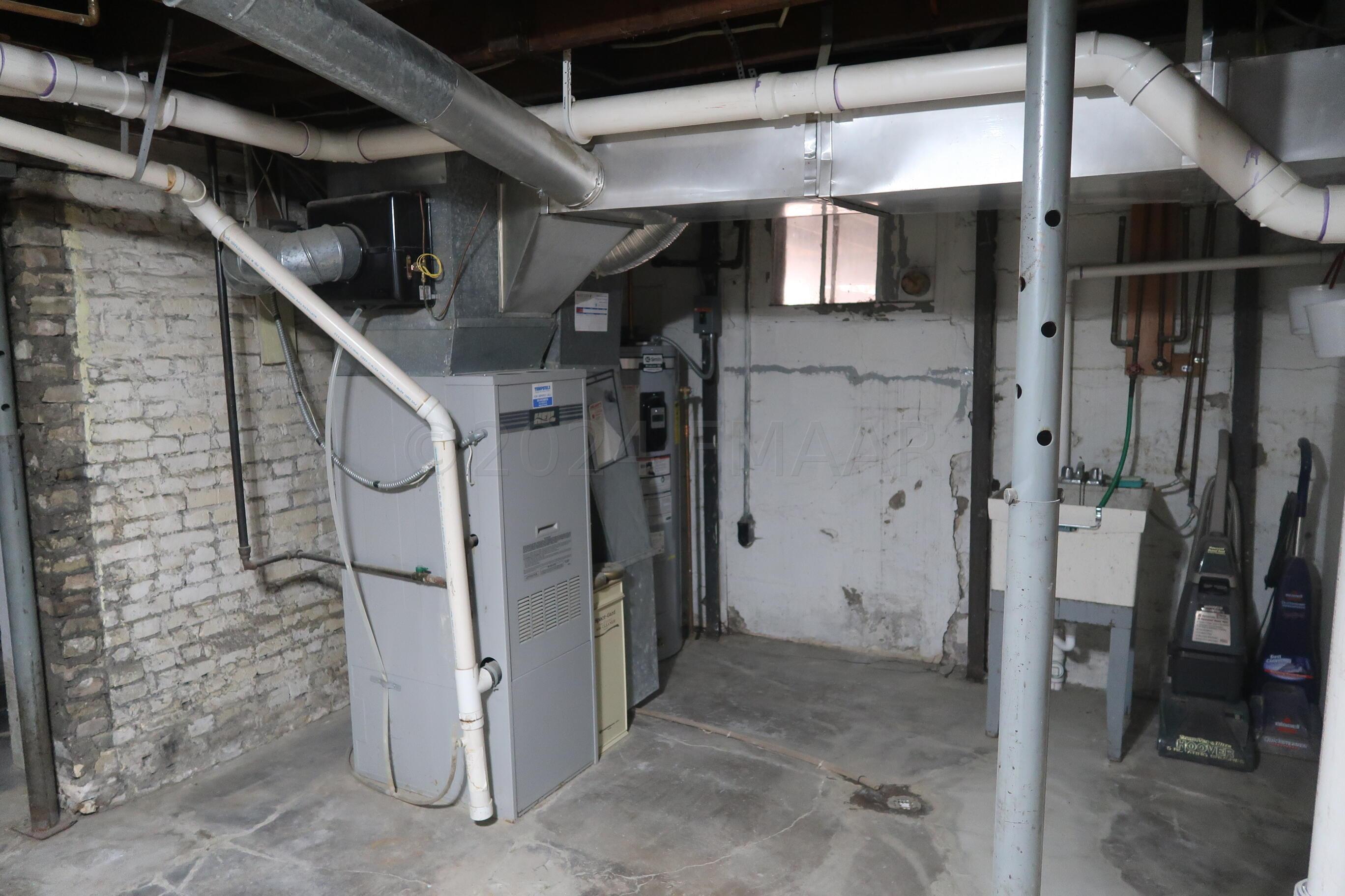 1015 5th Ave. - 30 - Mechanical Area