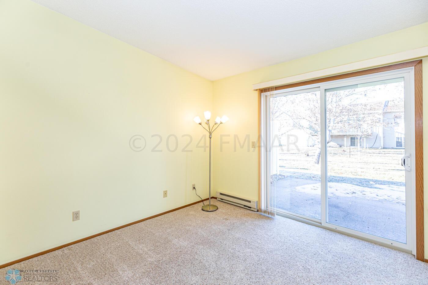 Bedroom/Office/Den