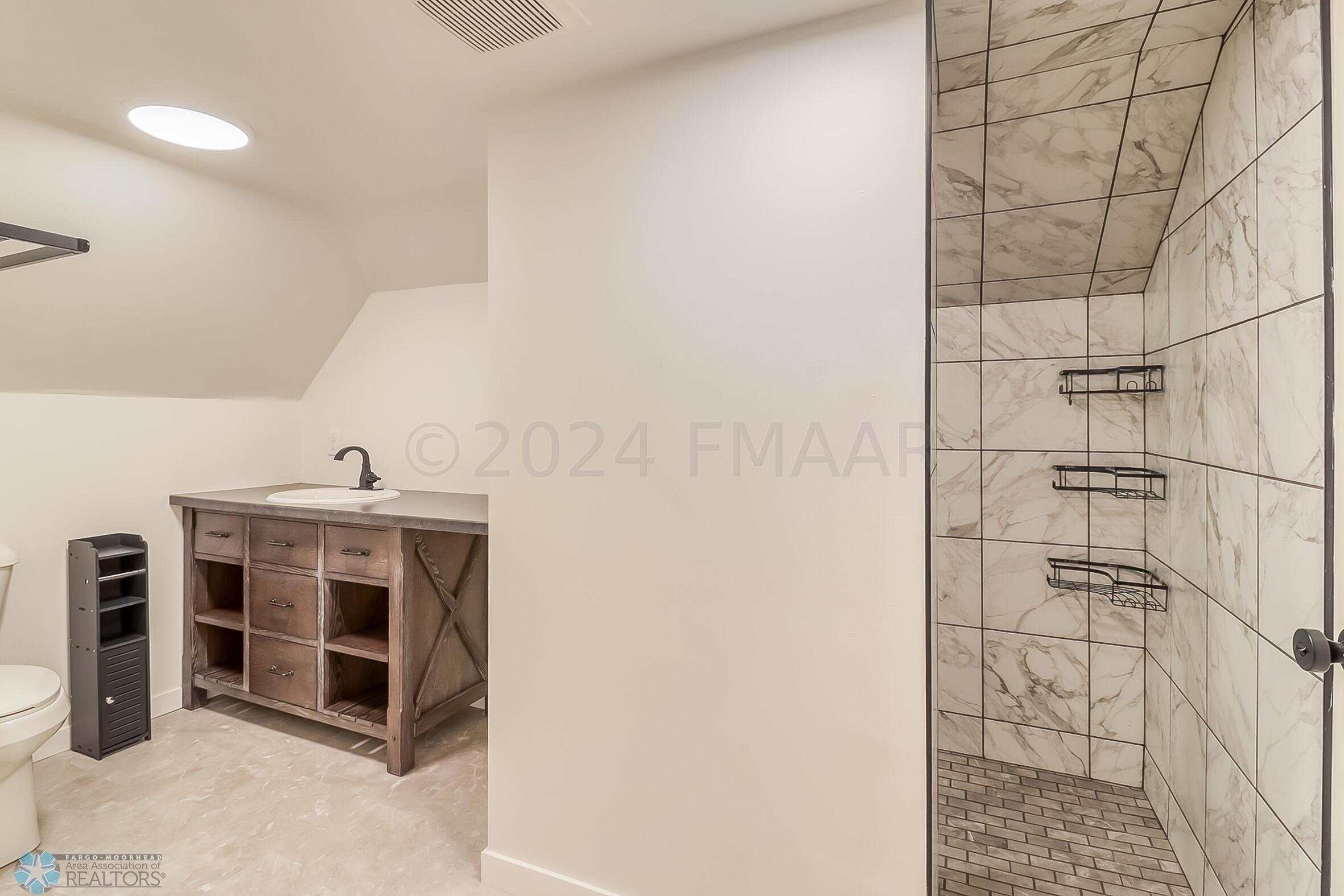 Primary Bathroom1_1