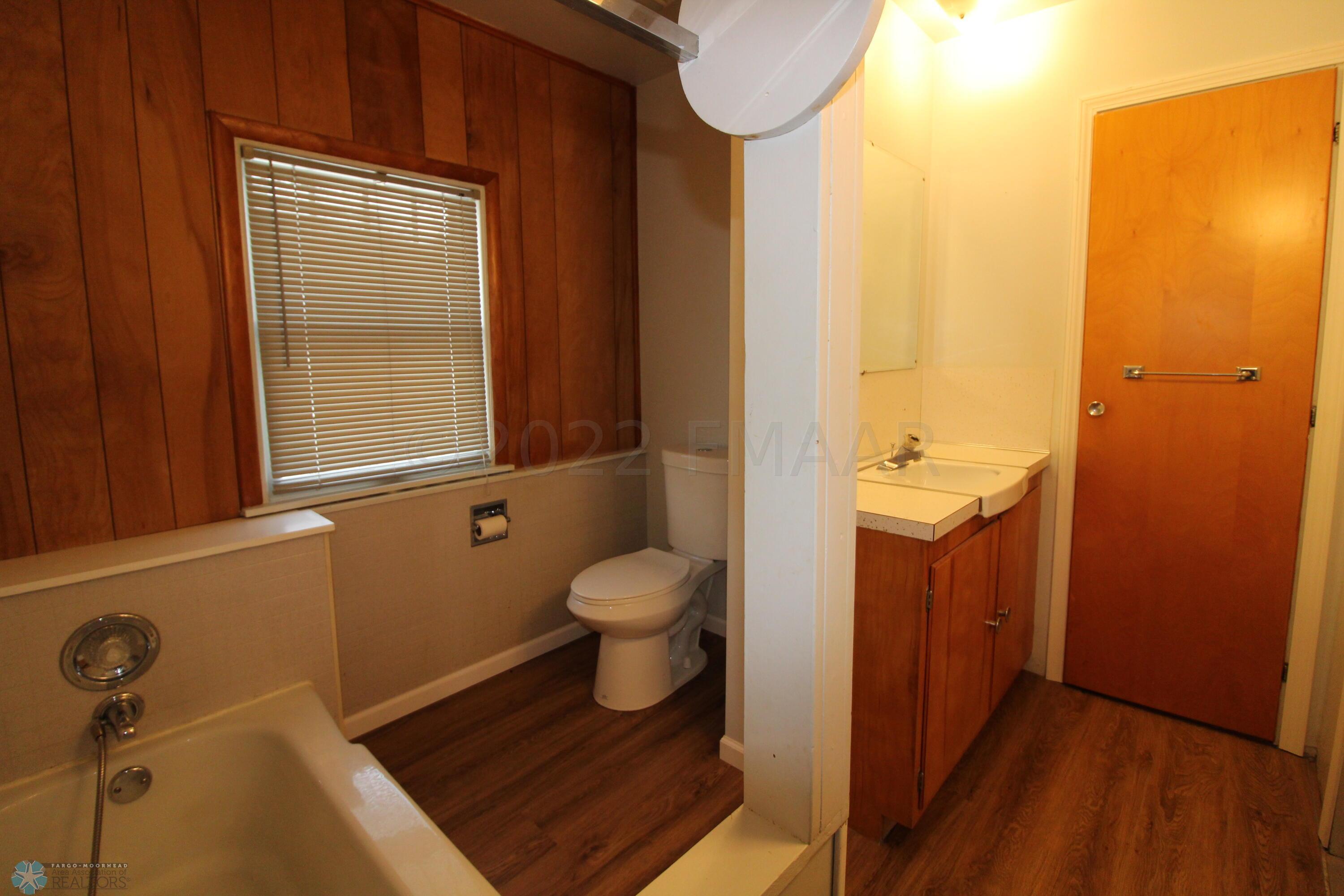Bathroom Up -2