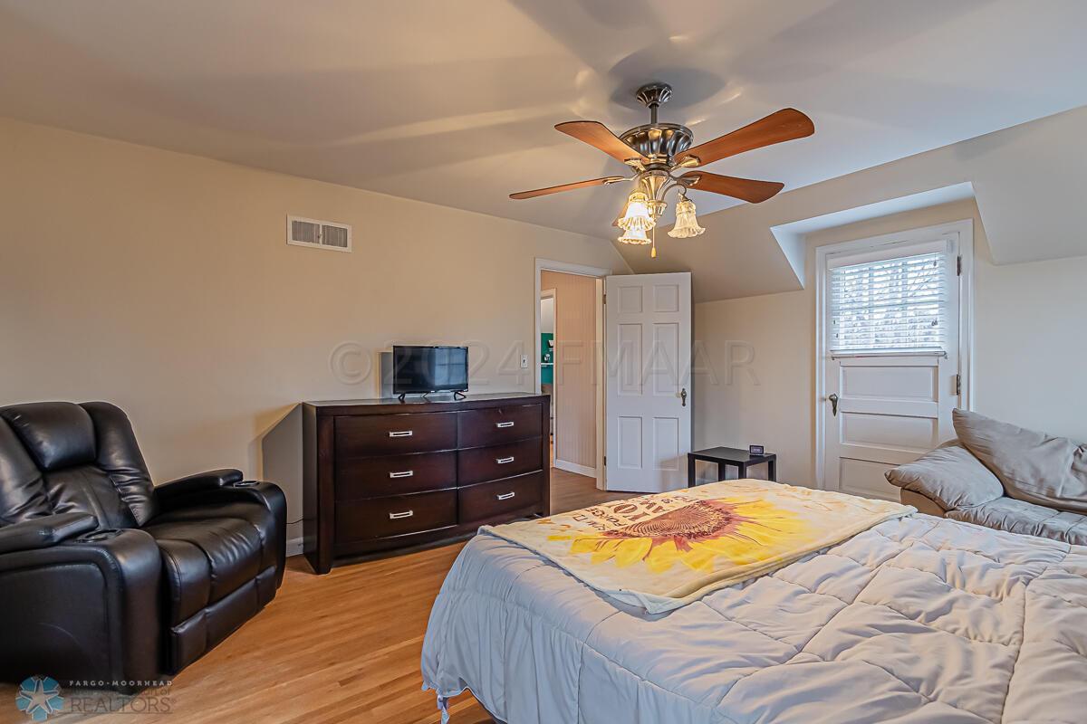 Master Bedroom 2