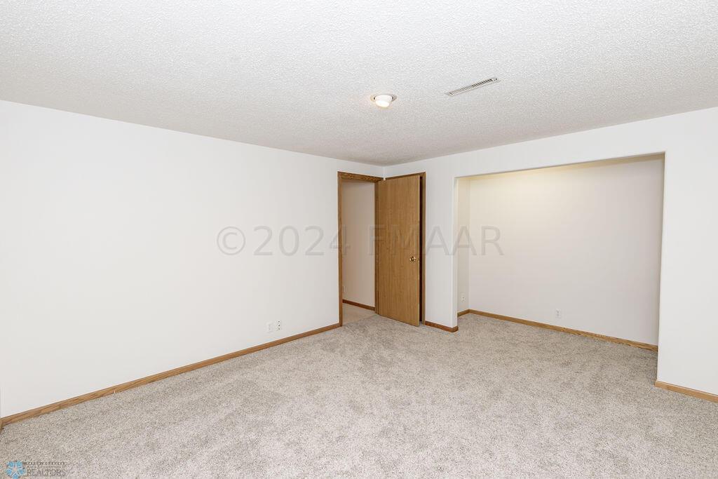 Large Den/Storage
