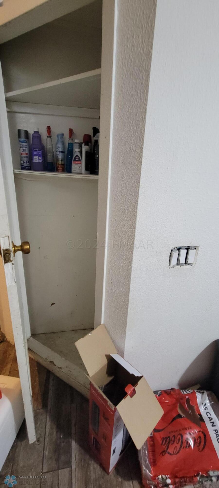 Lower.Kitchen.pantry