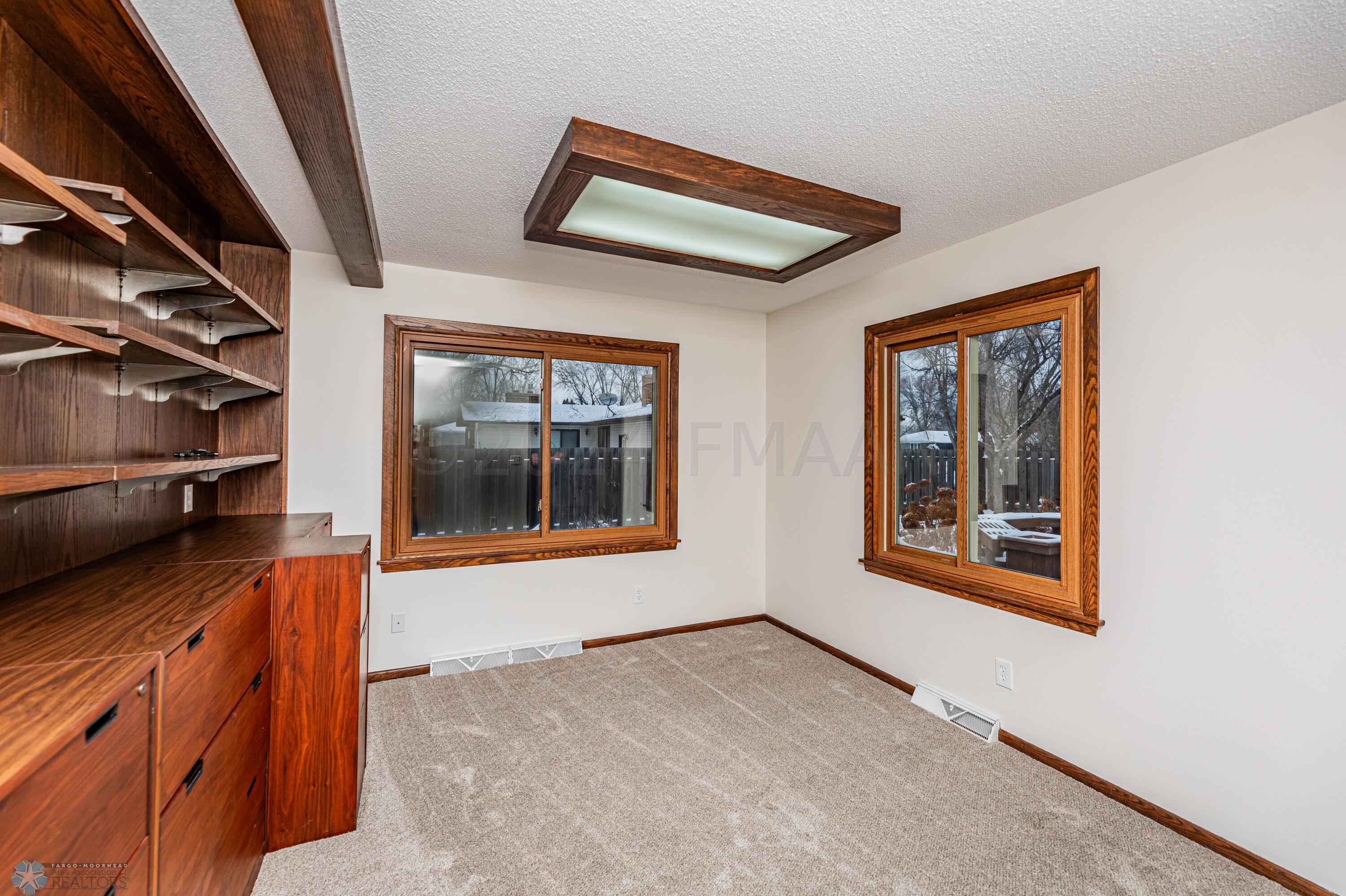 Den/Office/Bedroom