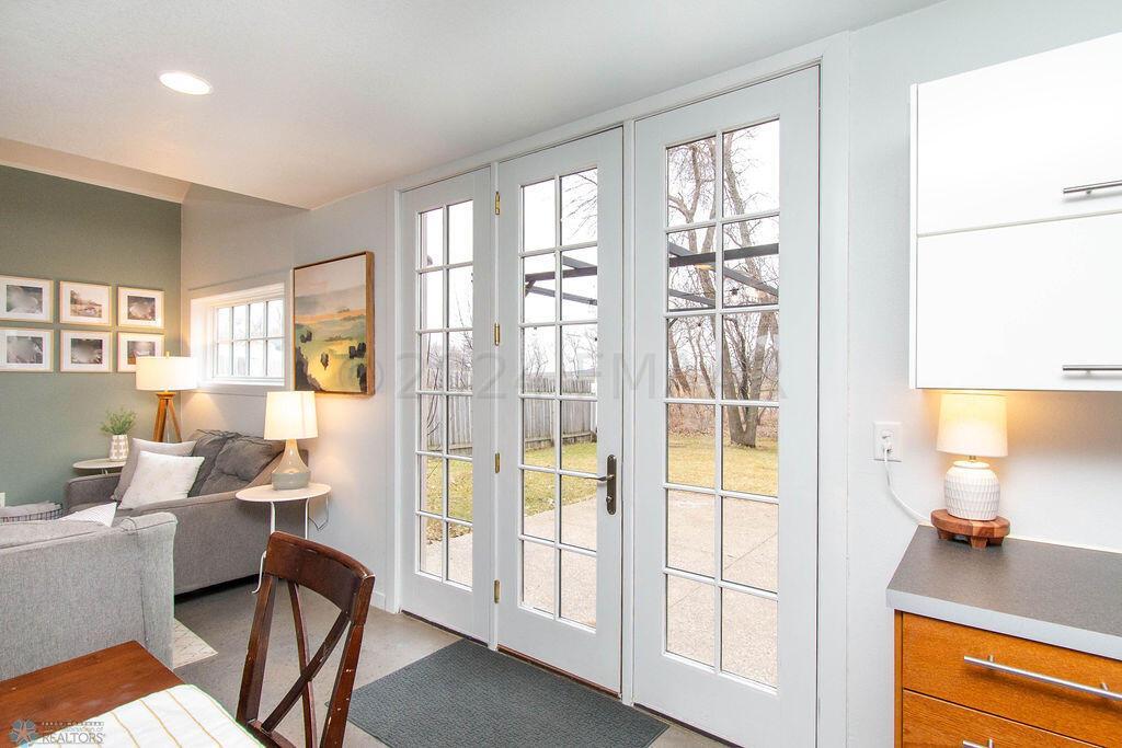 Patio Doors off Dining