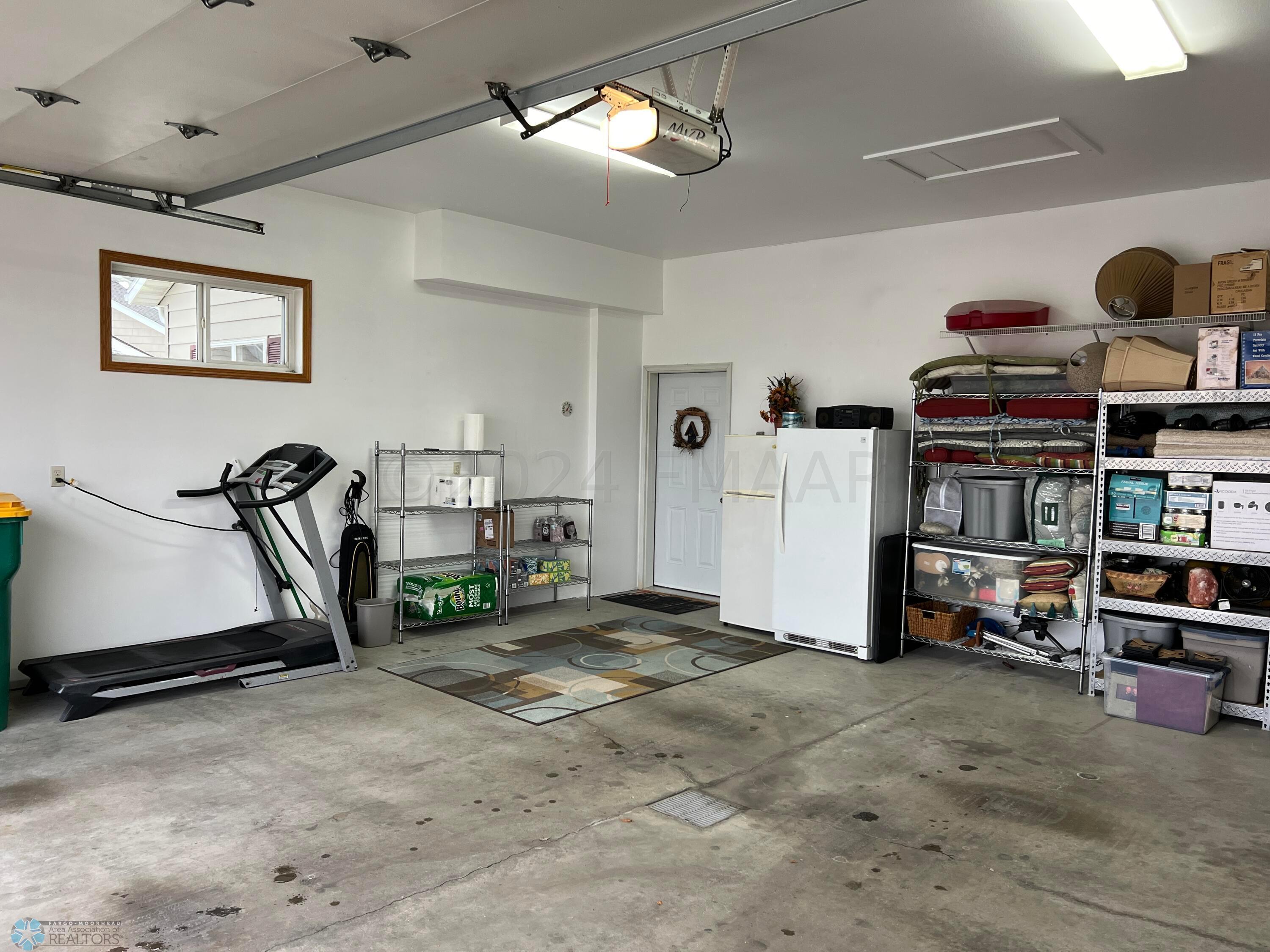 Garage 1