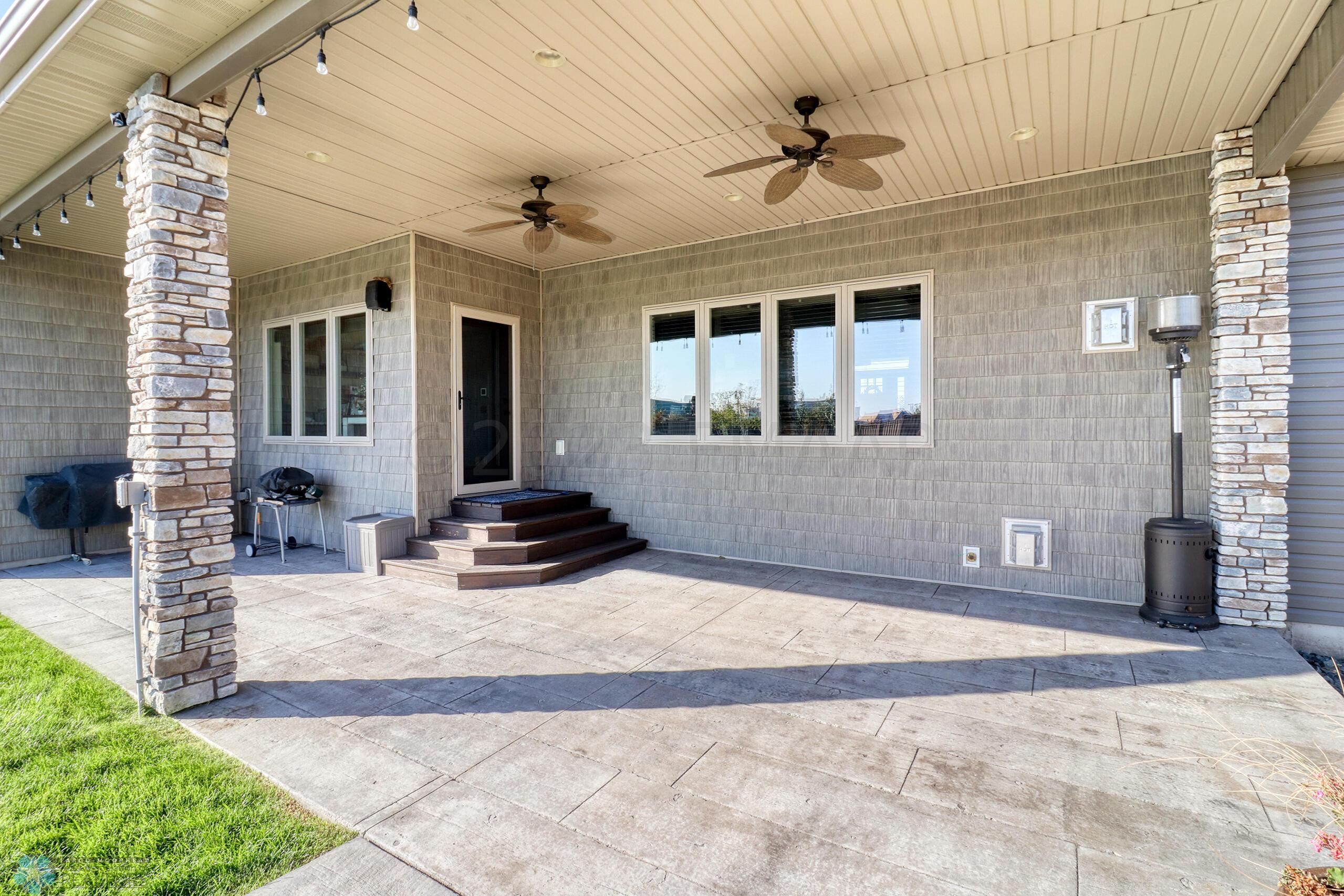 Backyard Patio1_1
