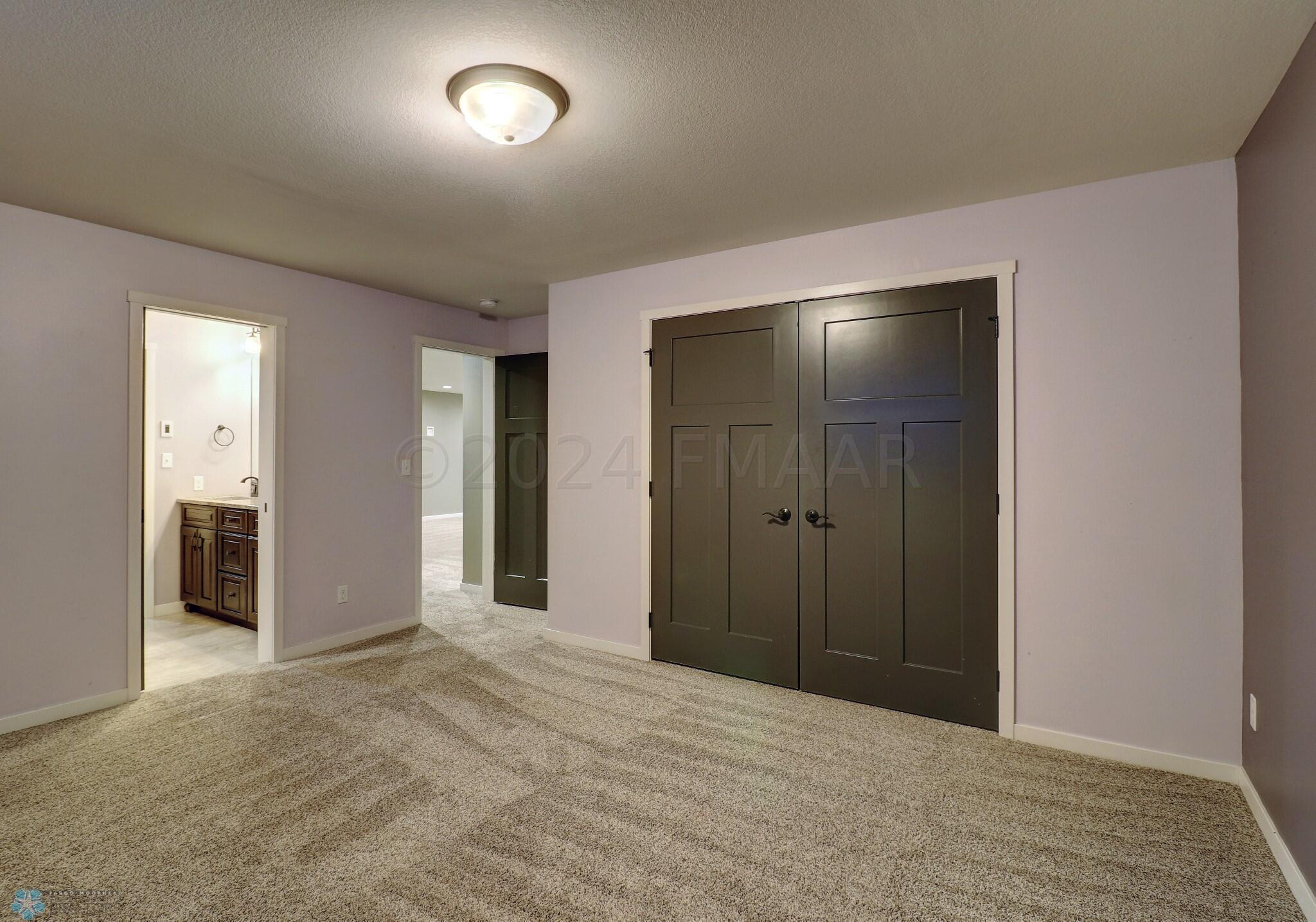 Basement Bedroom2_2