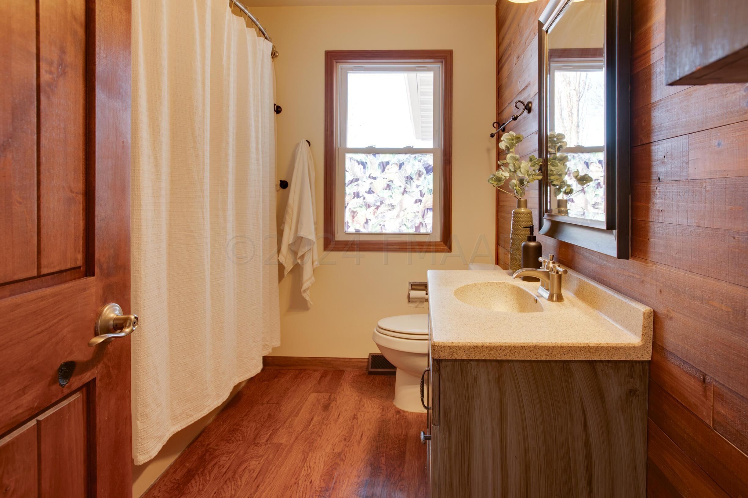 Bathroom 2