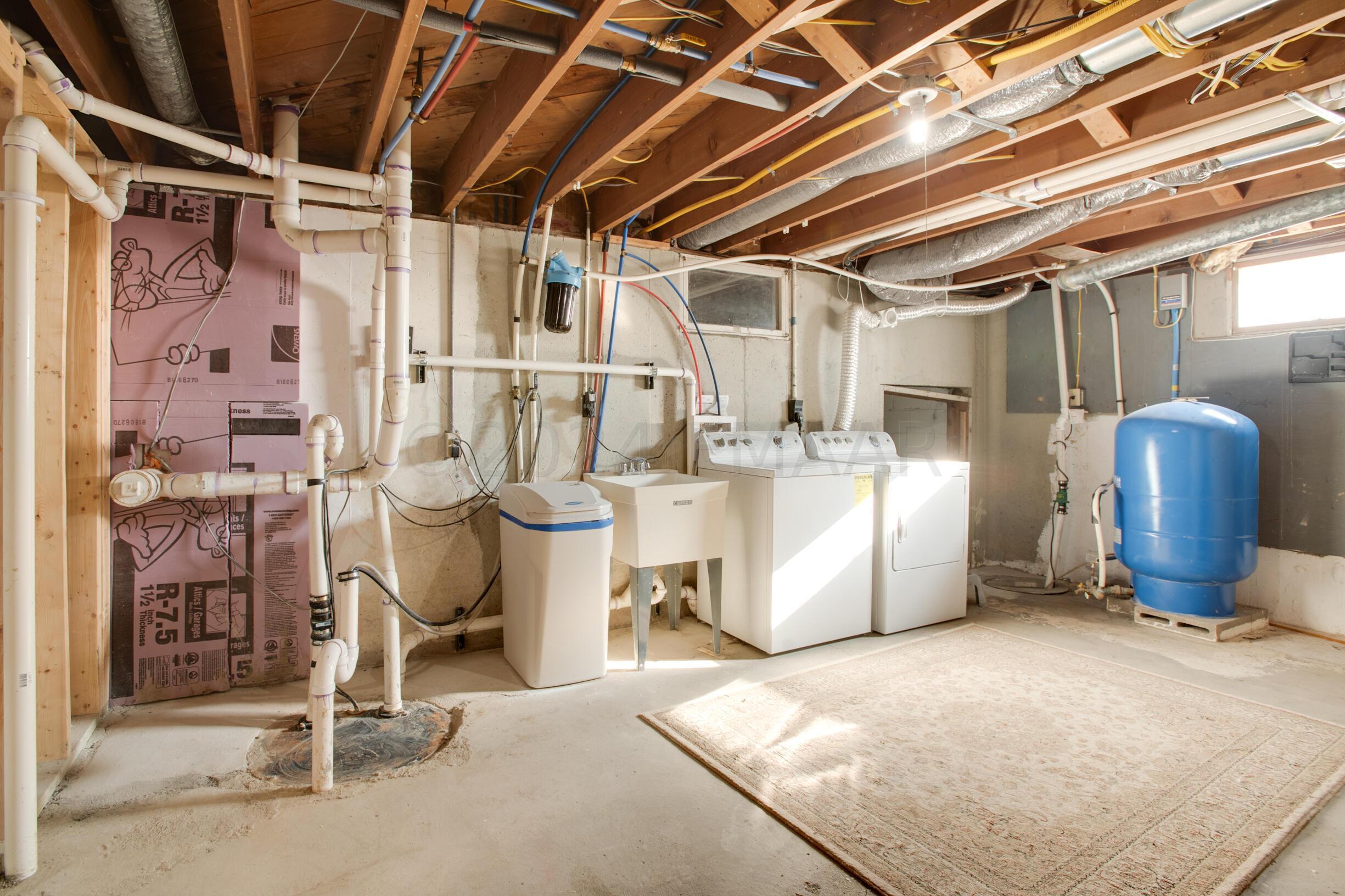 Laundry & Utility Room